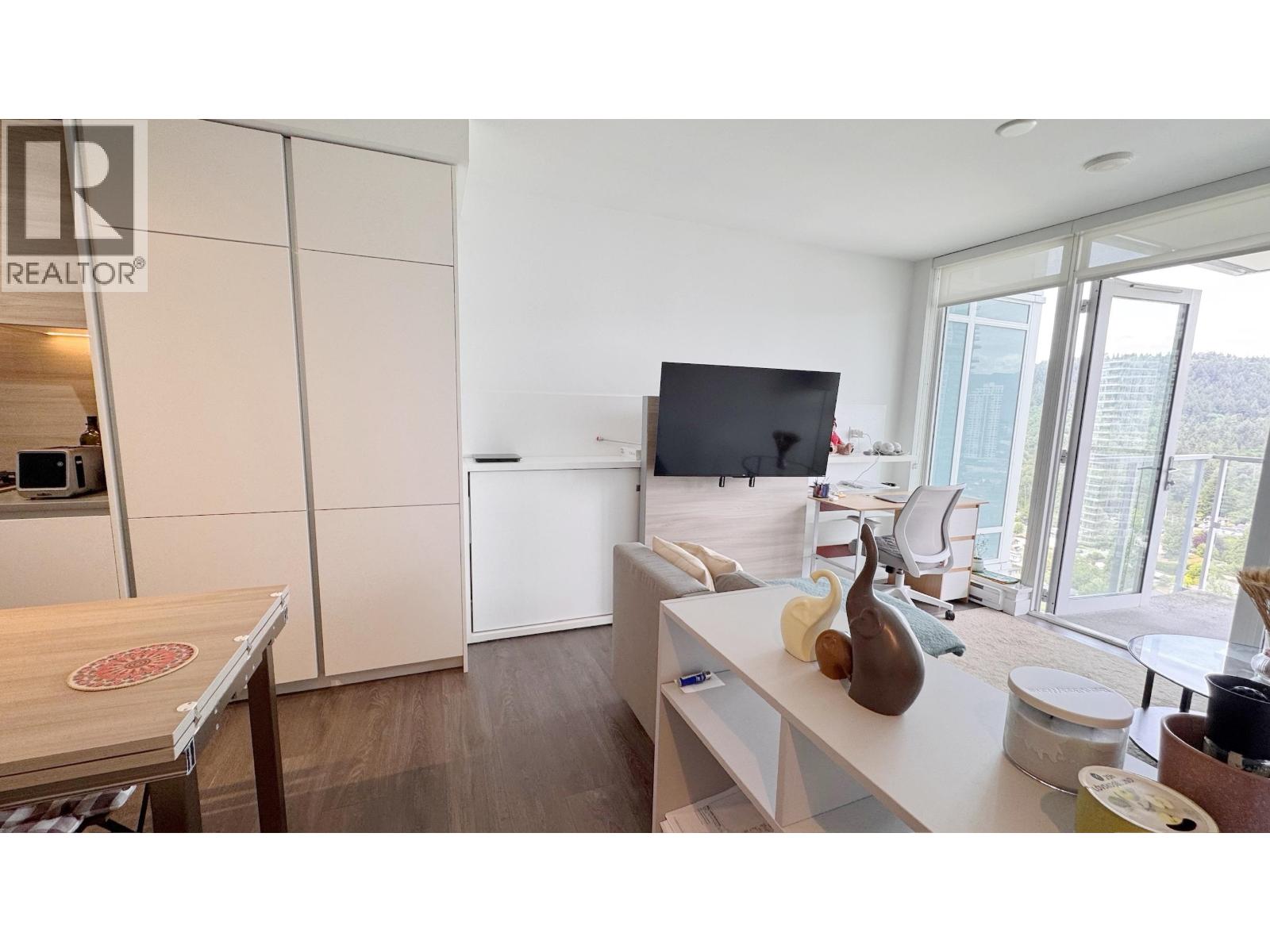 2408 652 Whiting Way Property Photo 3