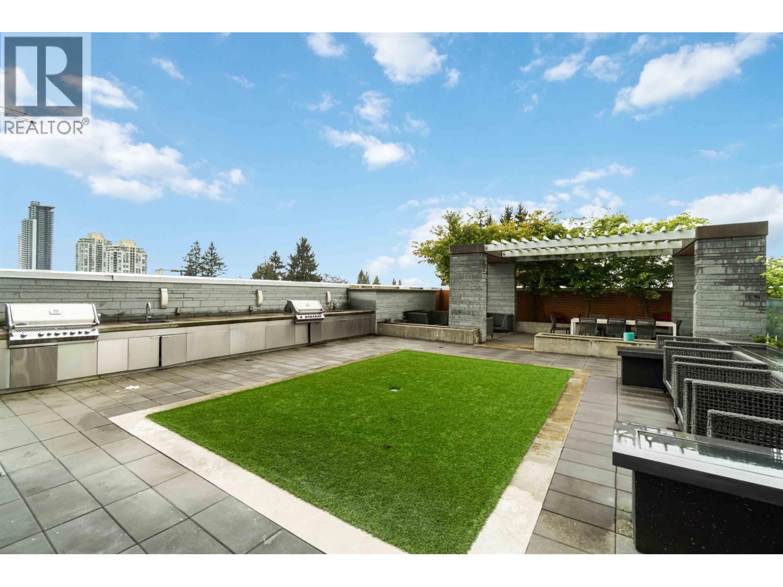 2408 652 Whiting Way Property Photo 29