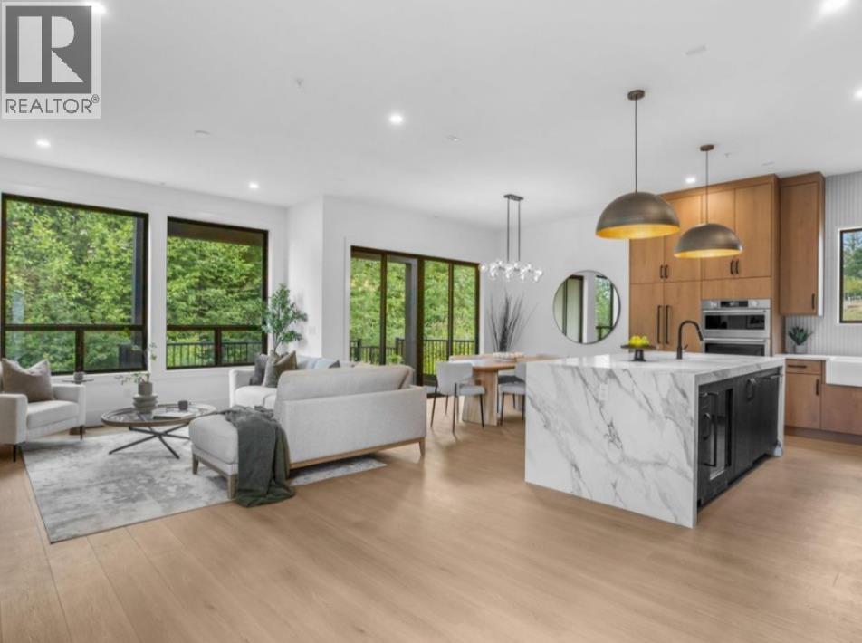 13605 231 Street Property Photo 3