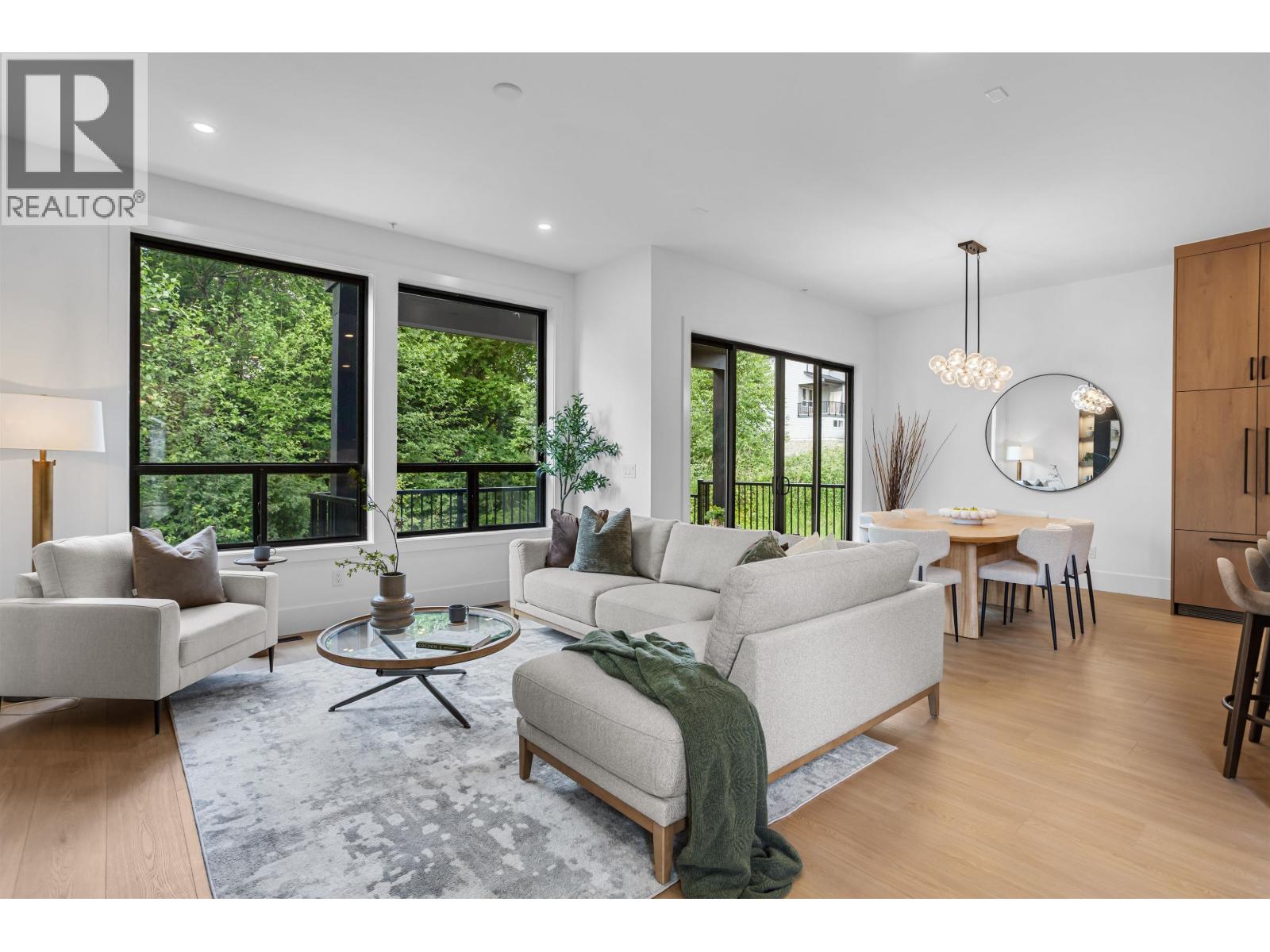 13605 231 Street Property Photo 5
