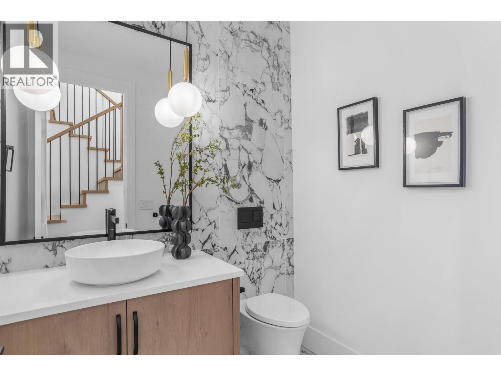 13605 231 Street Property Photo 16