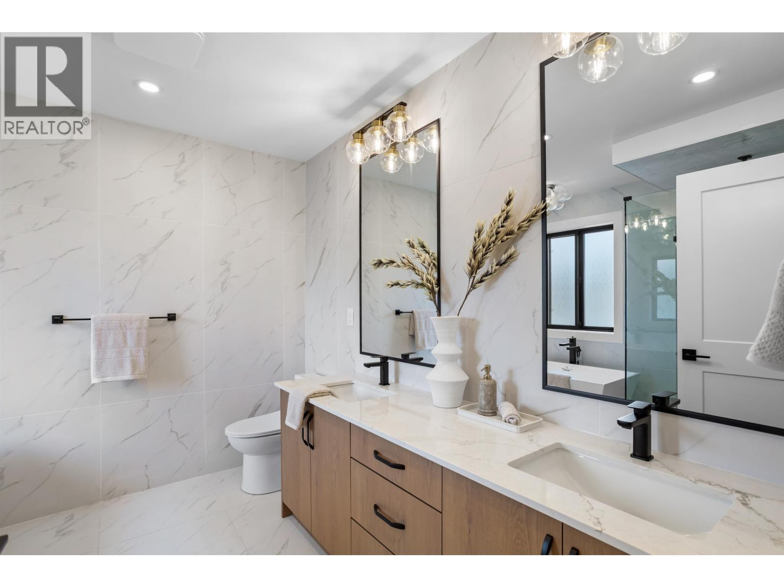 13605 231 Street Property Photo 25