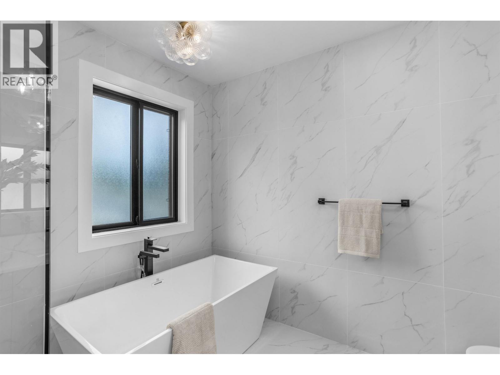 13605 231 Street Property Photo 27