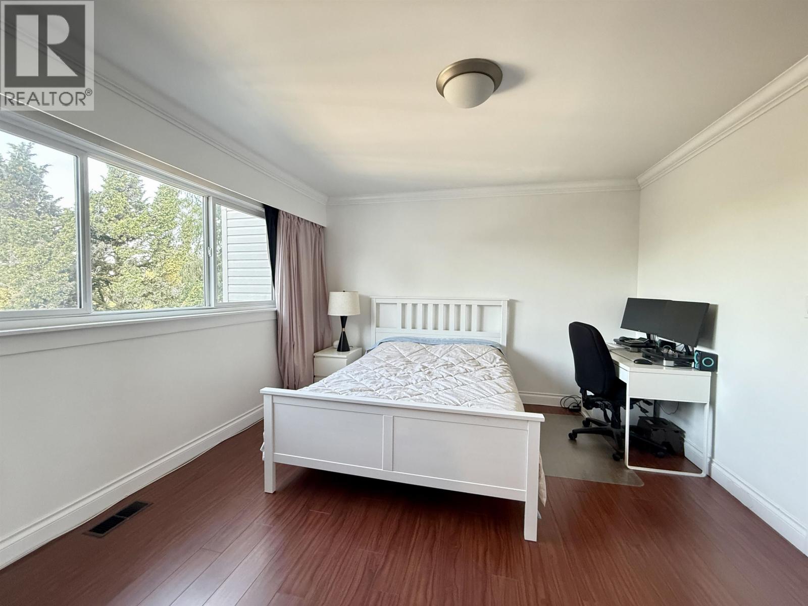 6722 Kneale Place Property Photo 11
