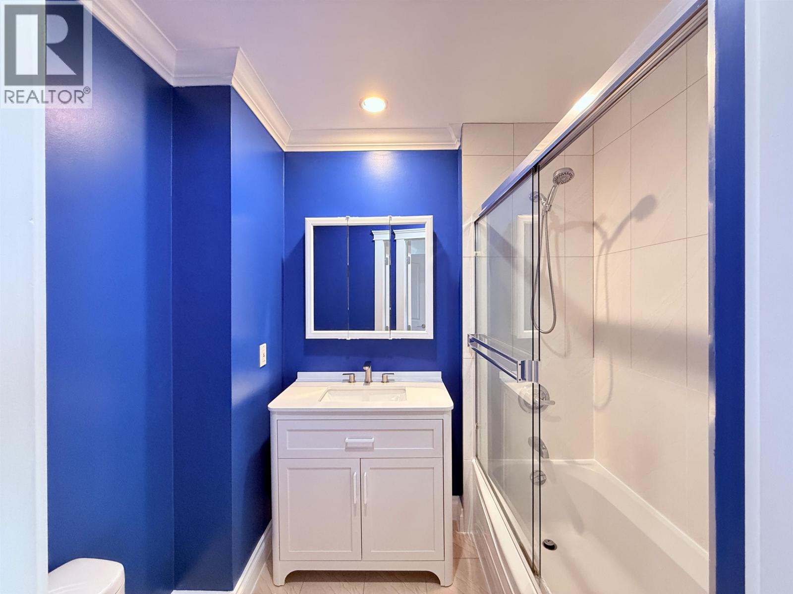 6722 Kneale Place Property Photo 16