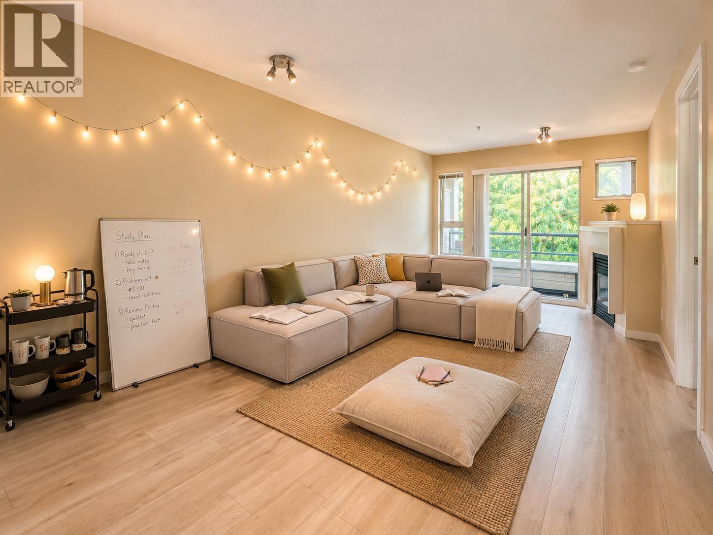 408 9319 University Crescent Property Photo 1