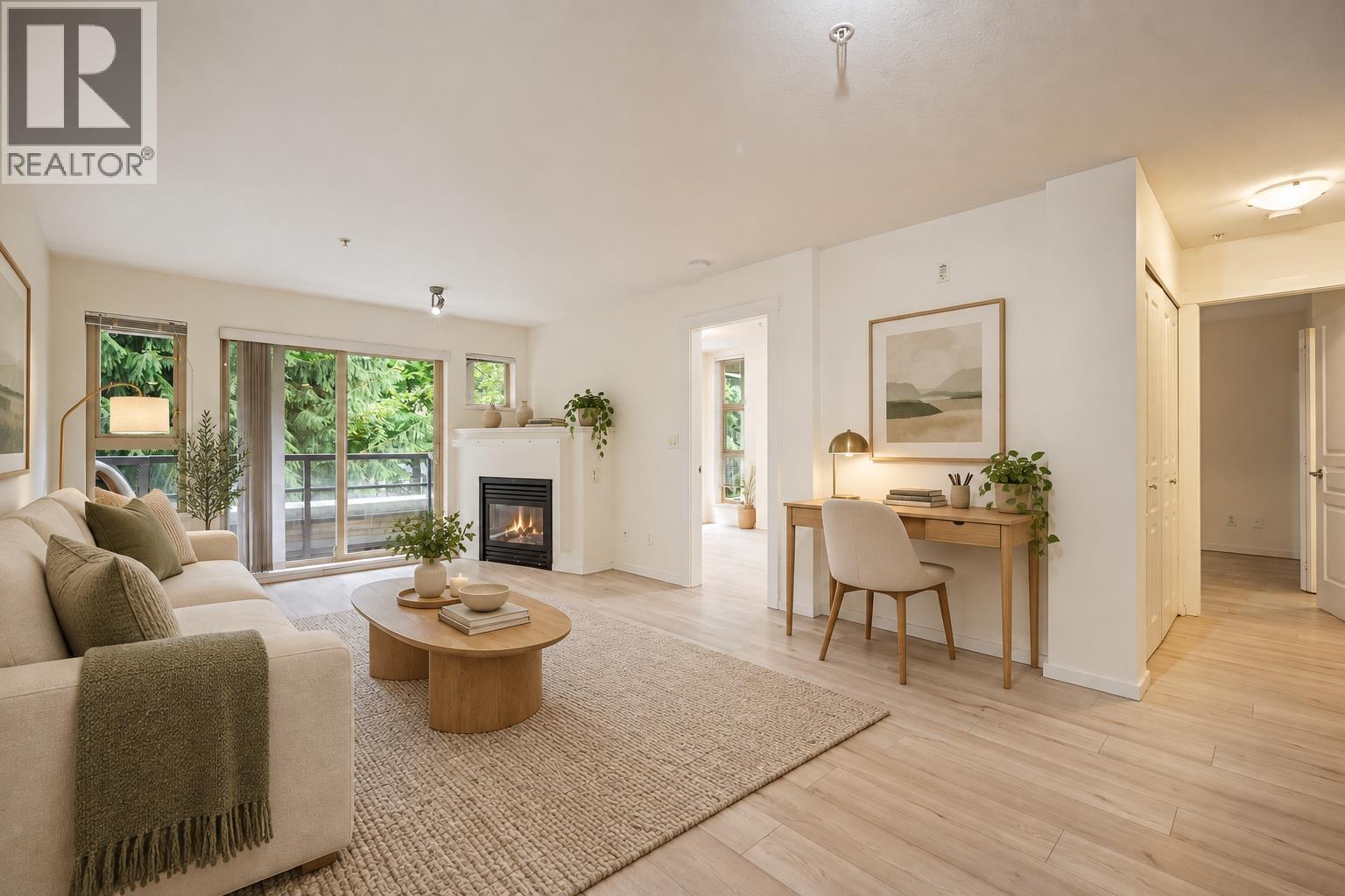 408 9319 University Crescent Property Photo 9