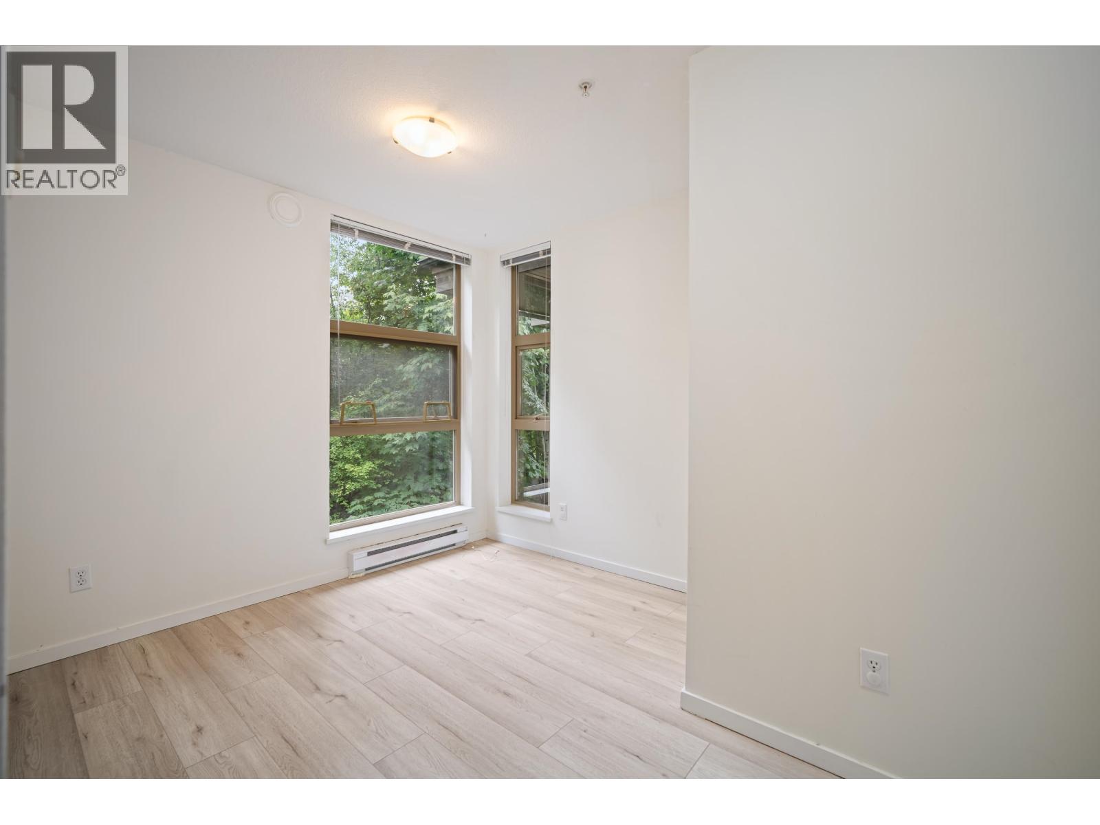 408 9319 University Crescent Property Photo 18