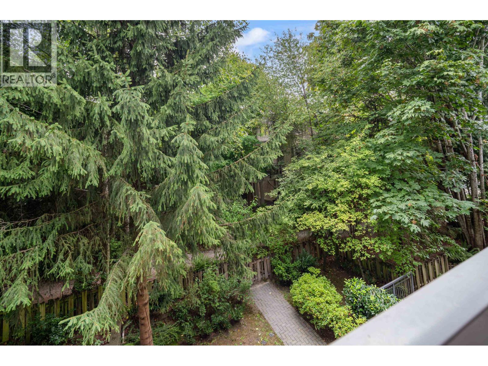 408 9319 University Crescent Property Photo 25