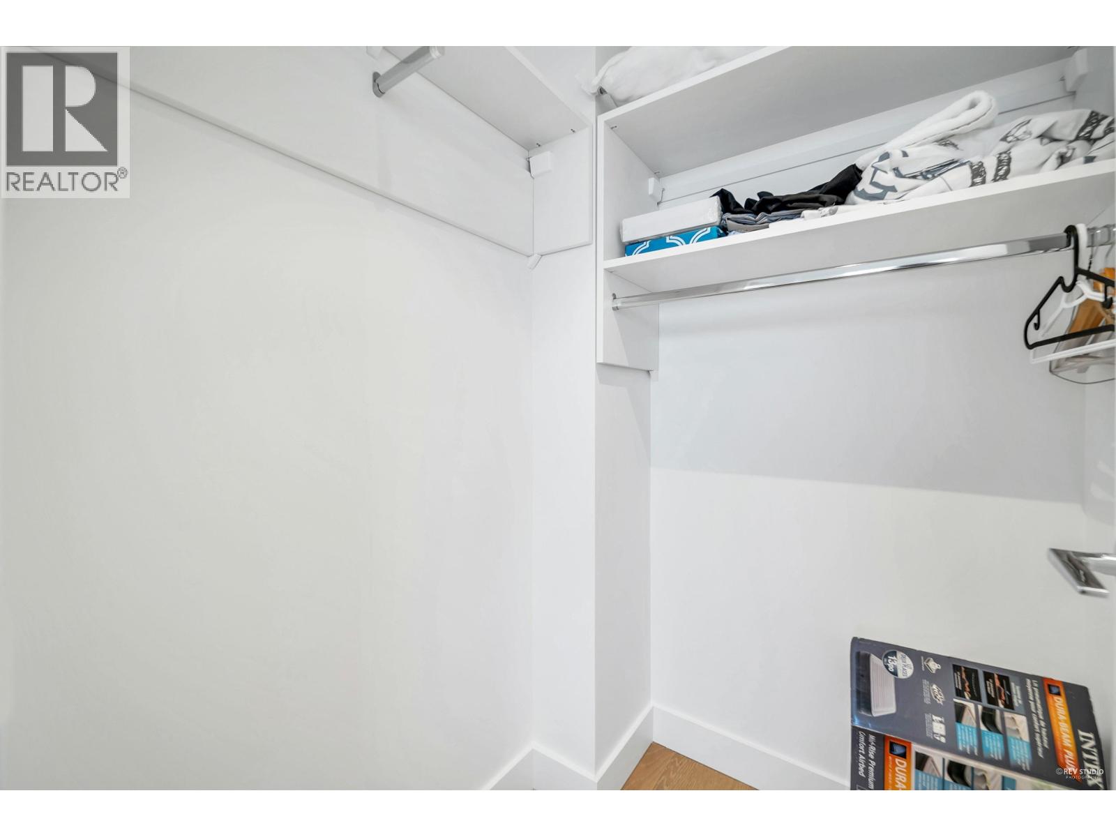 811 5788 Gilbert Road Property Photo 18