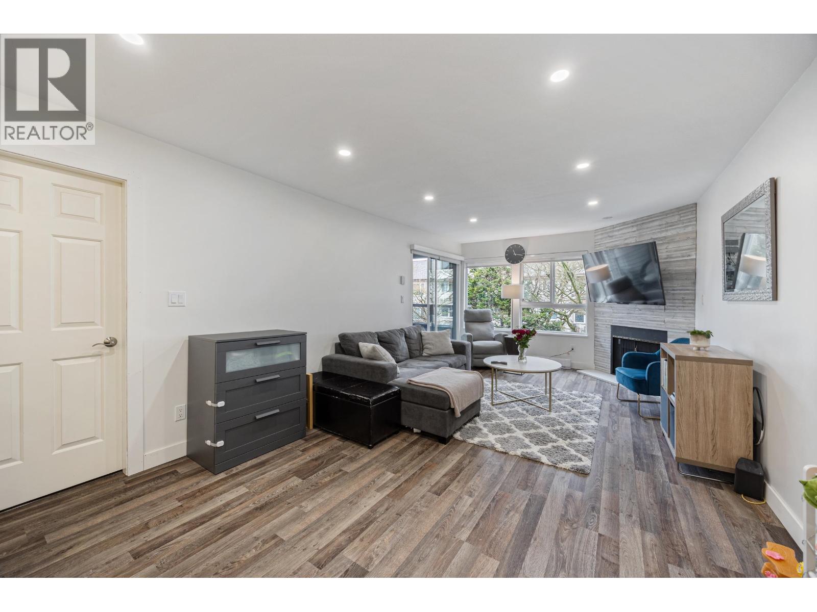 205 7465 Sandborne Avenue Property Photo 4