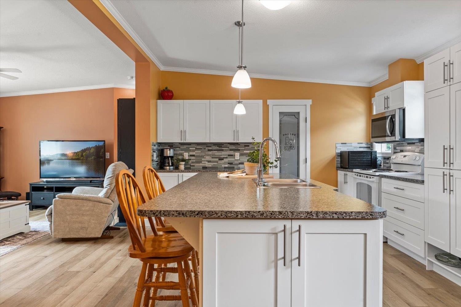 59060 Lougheed Highway #36 Property Photo 10
