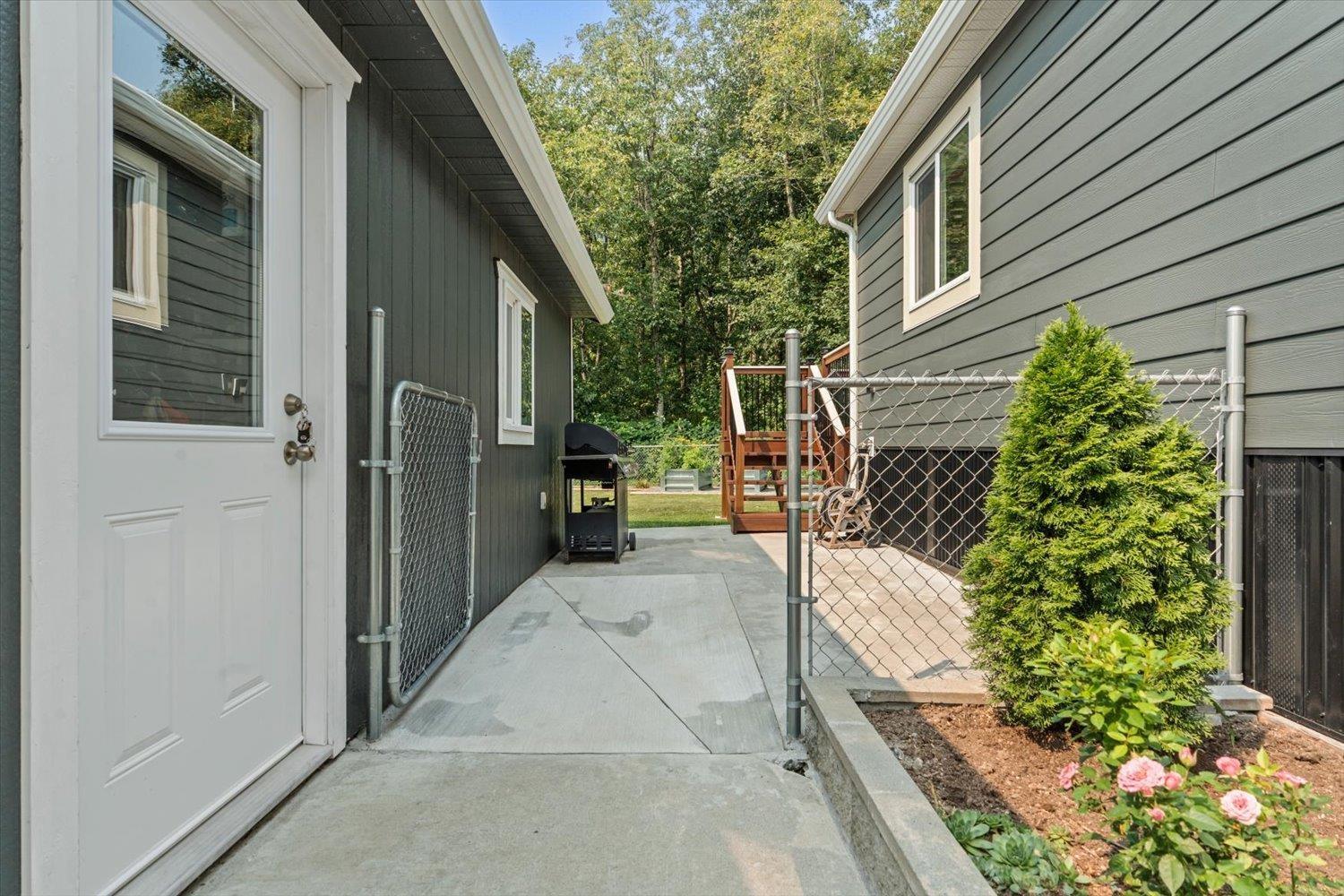 59060 Lougheed Highway #36 Property Photo 29