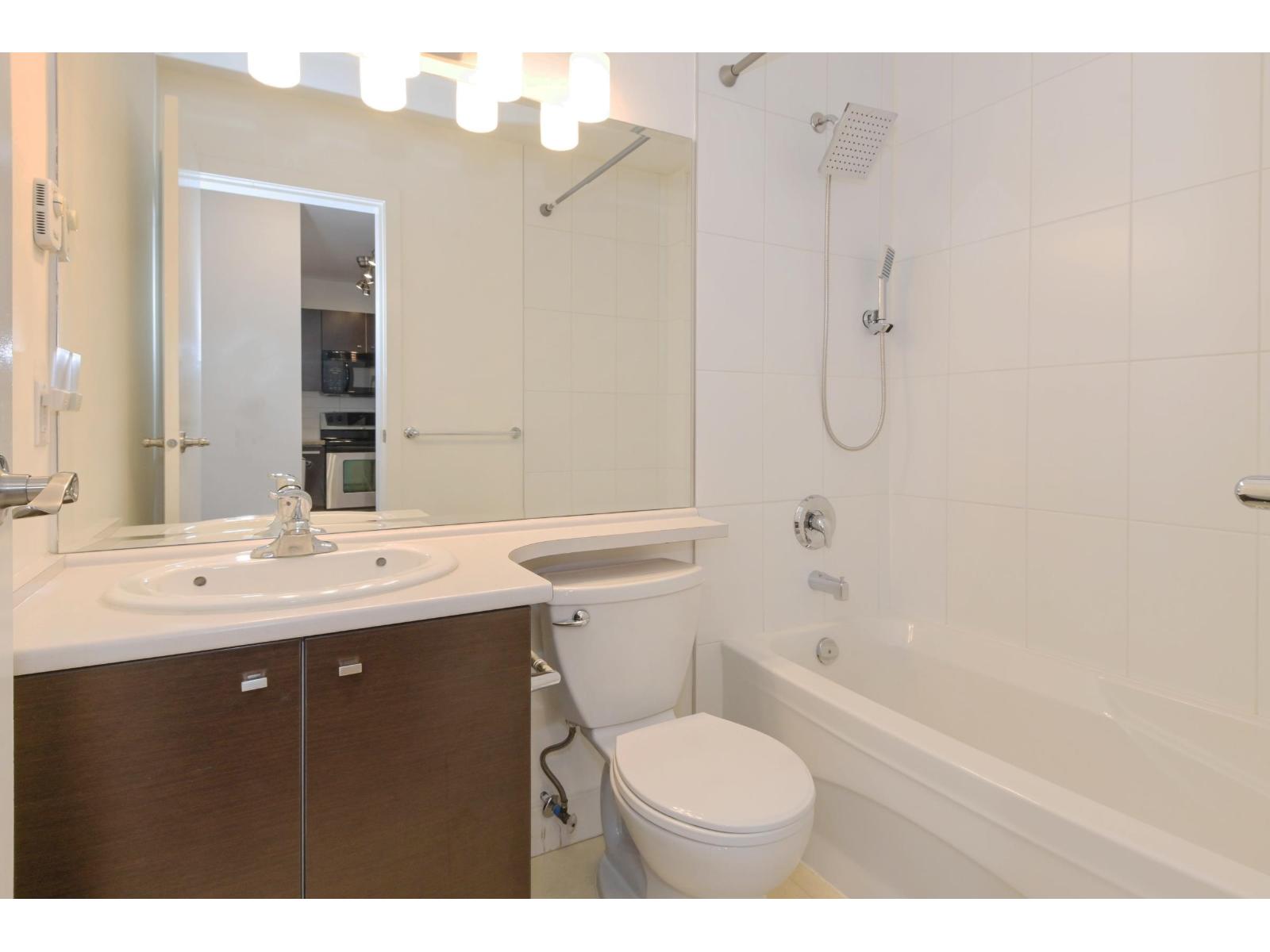 411 6815 188 Street Property Photo 18
