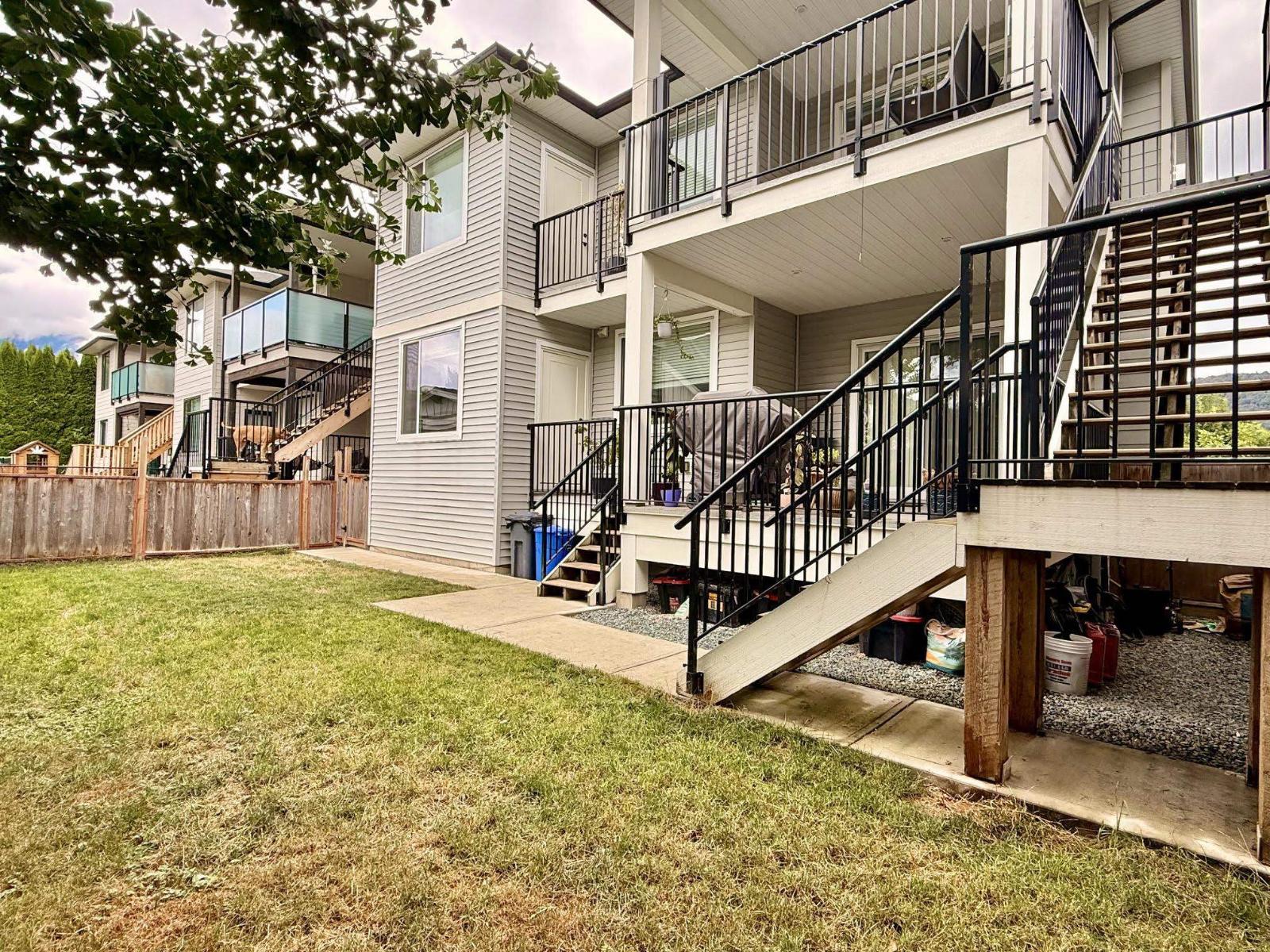 1871 Agassiz Avenue #3 Property Photo 26