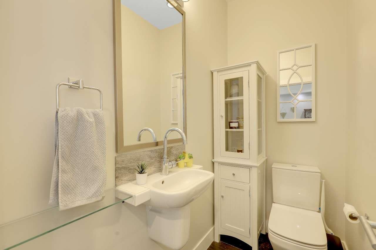 2472 164 Street Property Photo 20