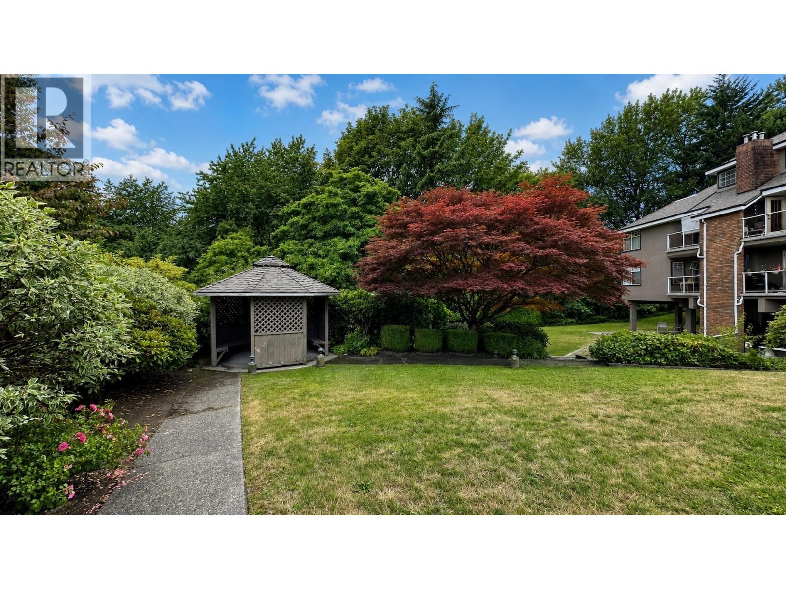 103 74 Miner Street Property Photo 17