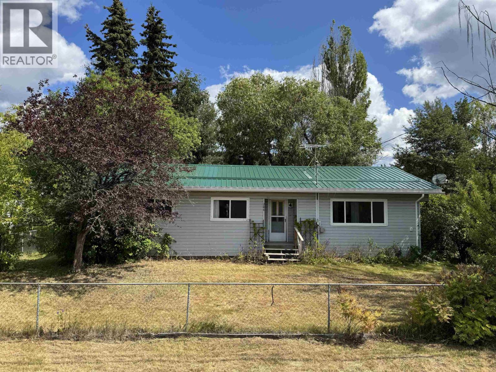 204 E 3RD AVENUE Property Photo 1
