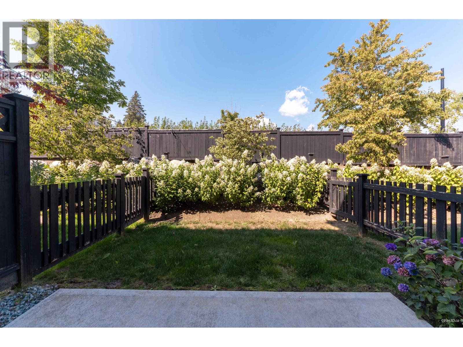131 3565 Baycrest Avenue Property Photo 14