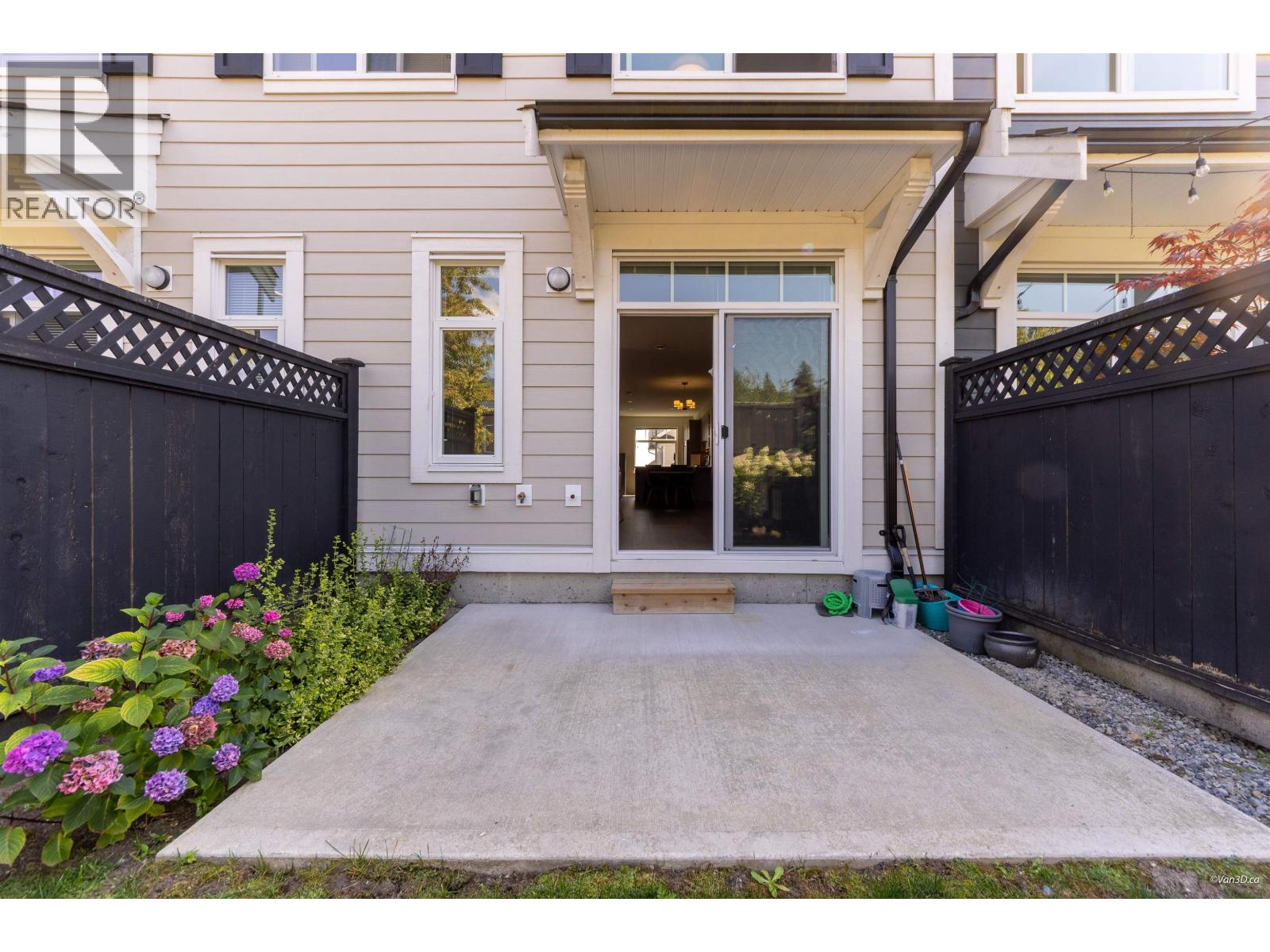 131 3565 Baycrest Avenue Property Photo 16