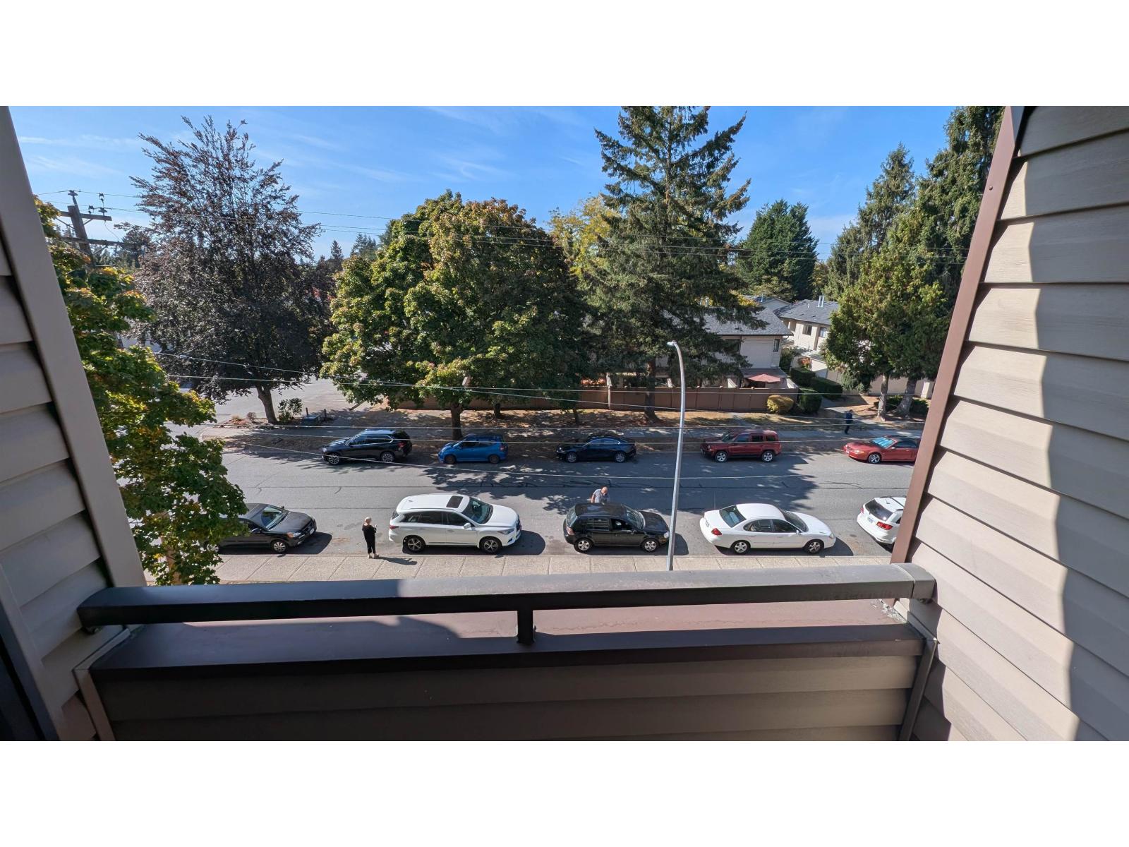 314 5294 204 STREET Property Photo 1