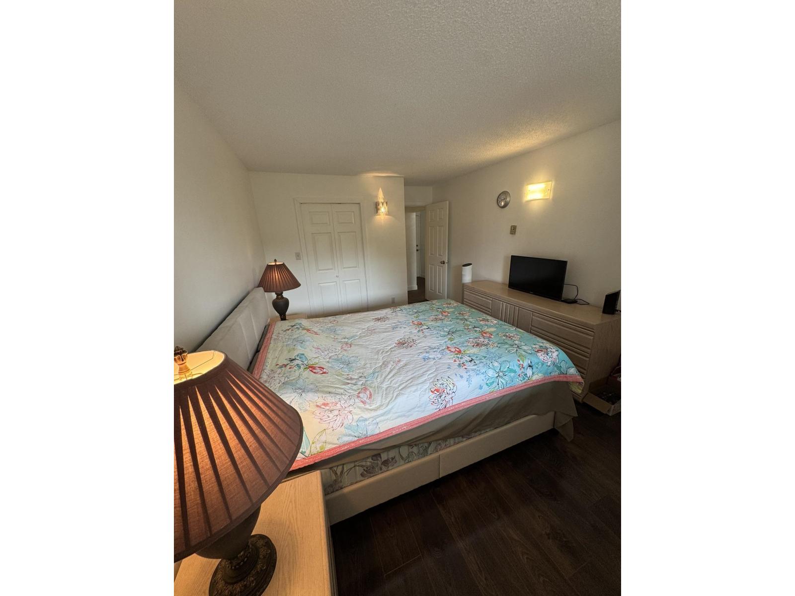 314 5294 204 Street Property Photo 11