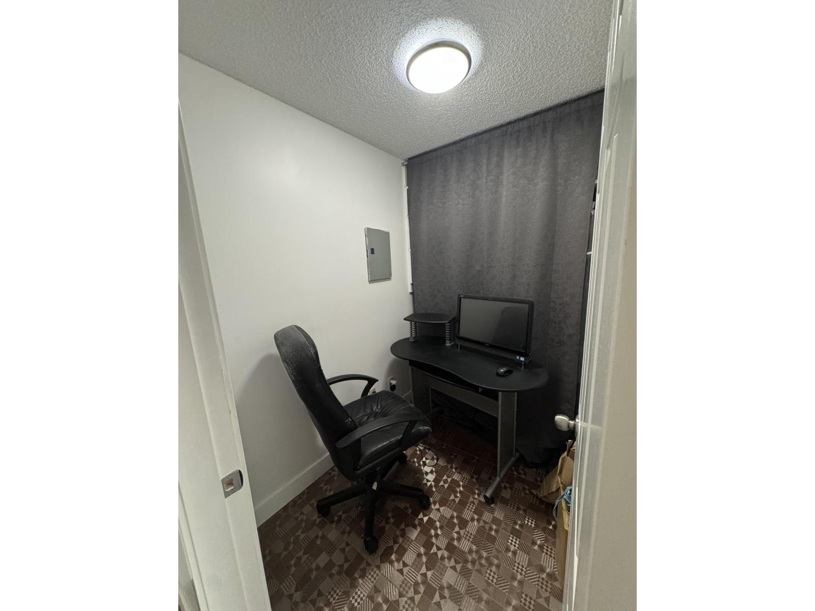 314 5294 204 Street Property Photo 16