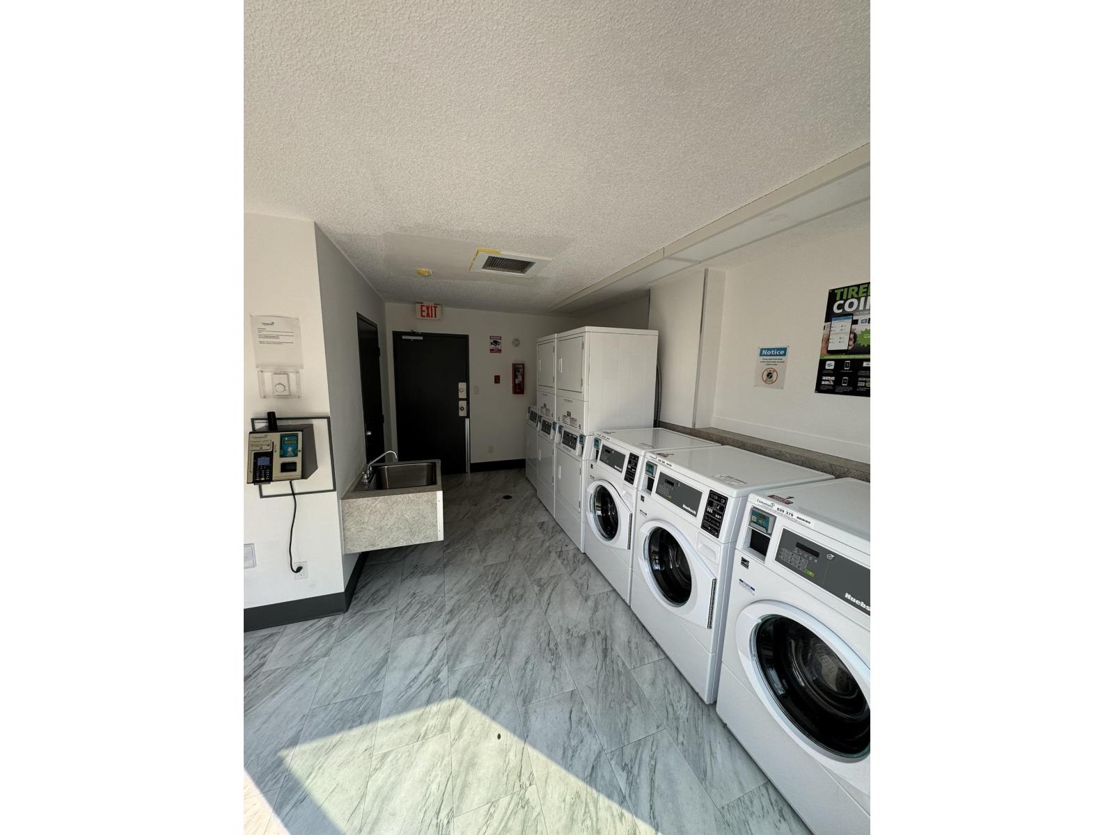 314 5294 204 Street Property Photo 19