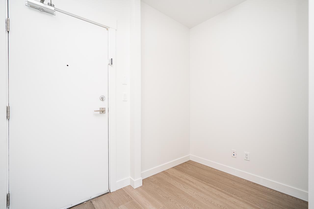 2501 10777 University Drive Property Photo 27