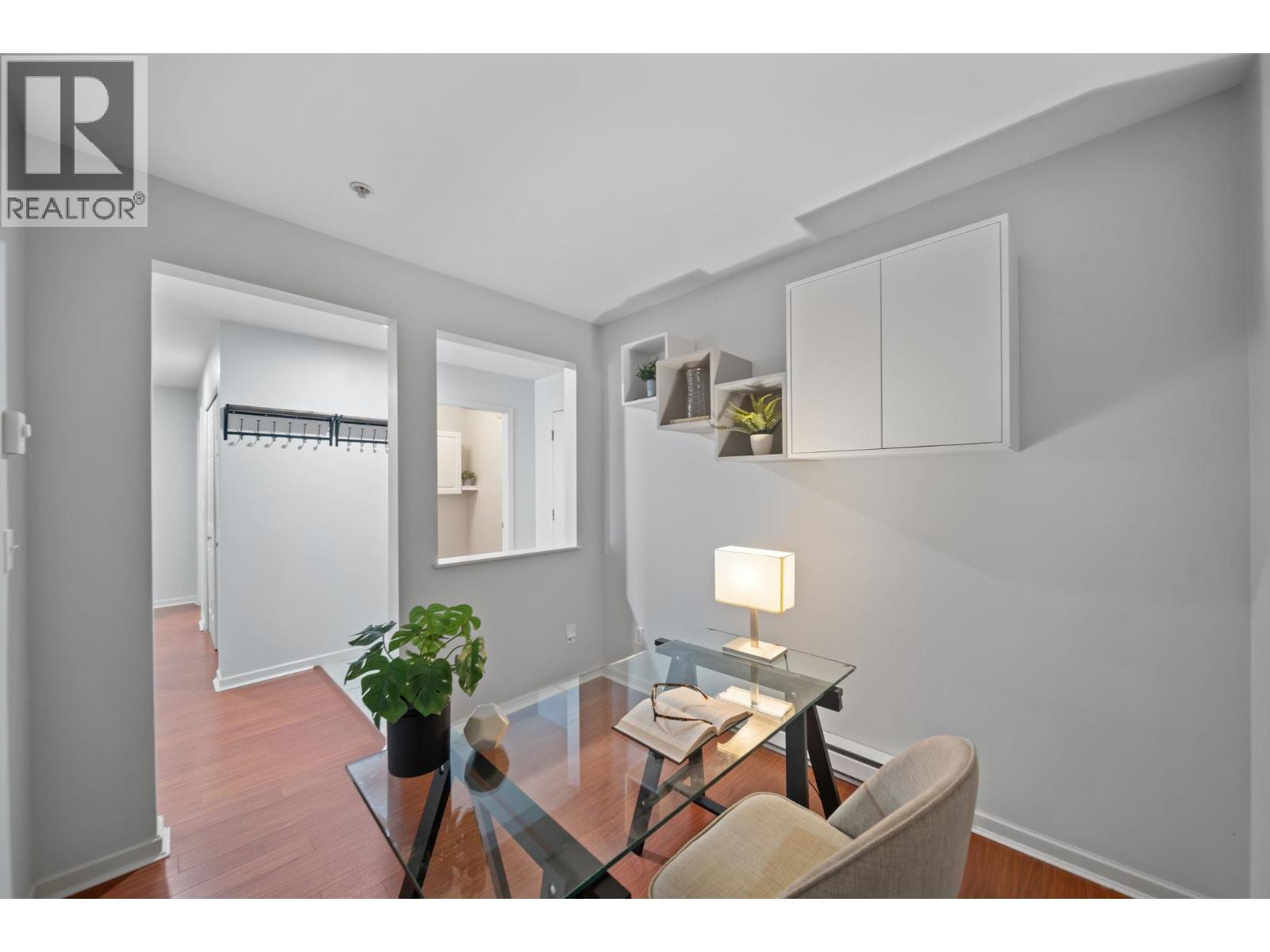 401 22233 River Road Property Photo 19