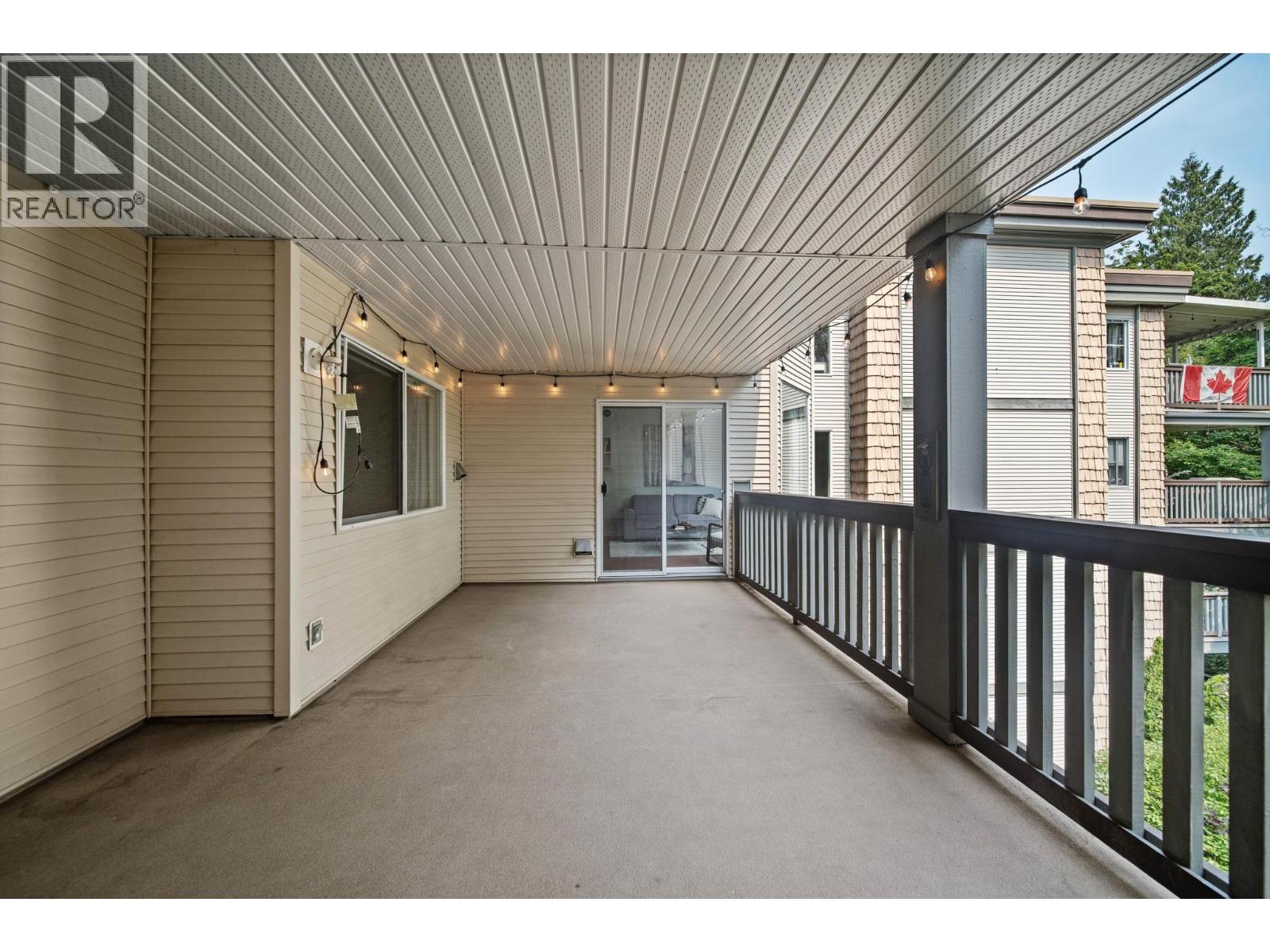 401 22233 River Road Property Photo 26