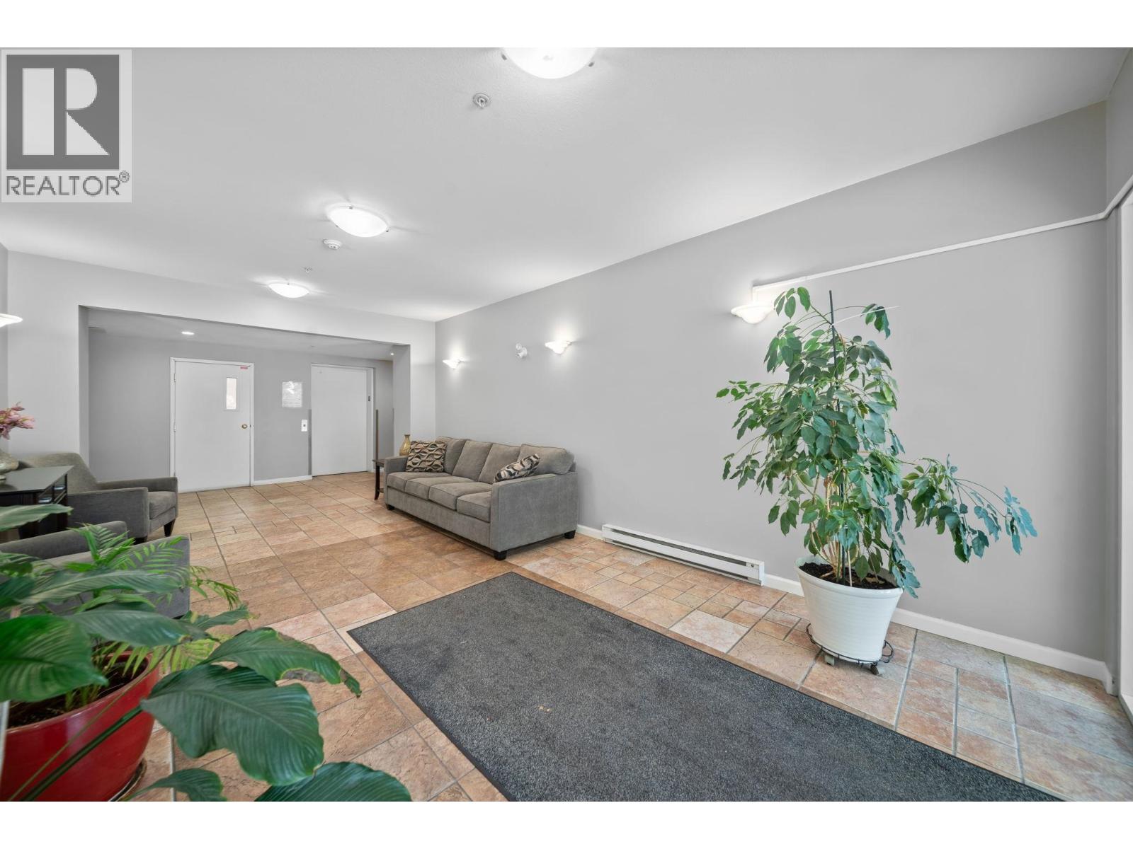 401 22233 River Road Property Photo 30