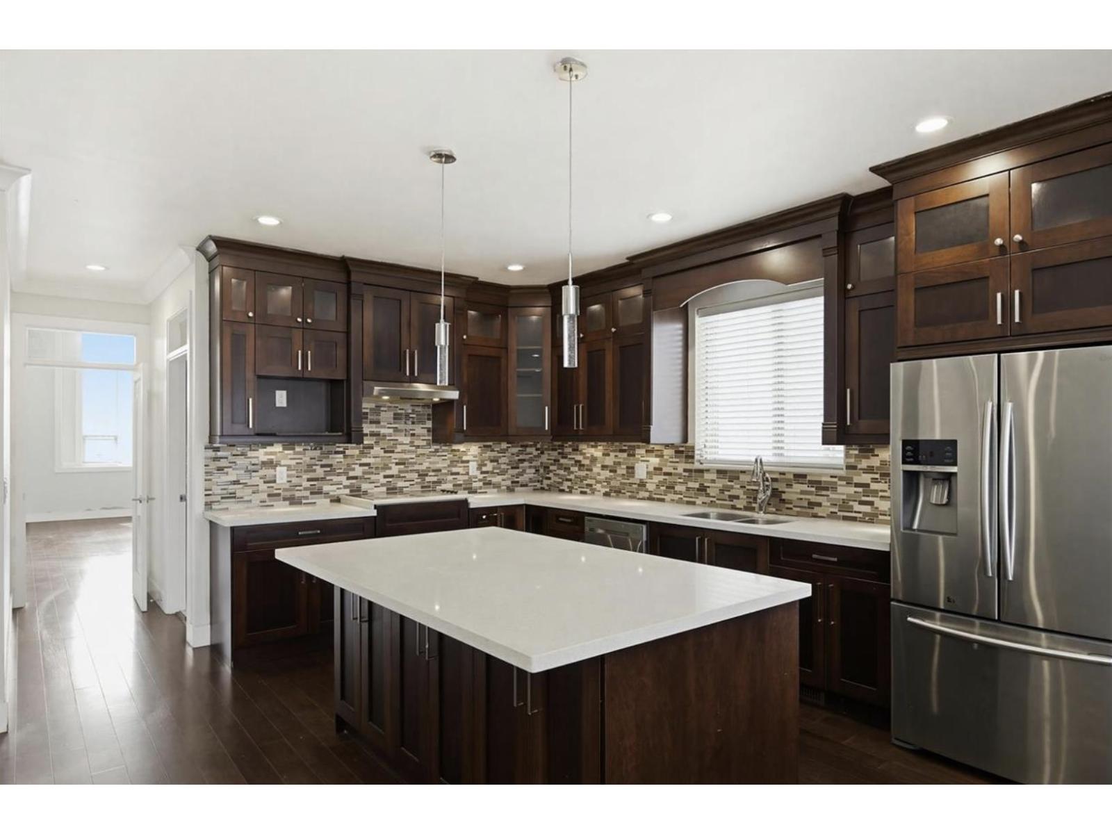 32141 Hillcrest Avenue Property Photo 4