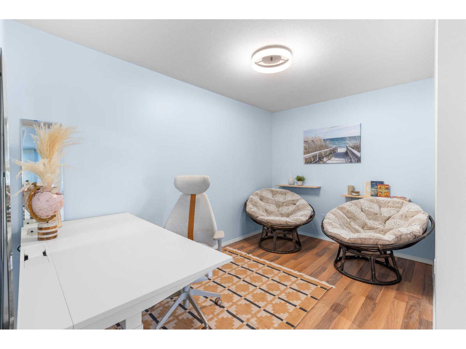 206 20433 53 Avenue Property Photo 22