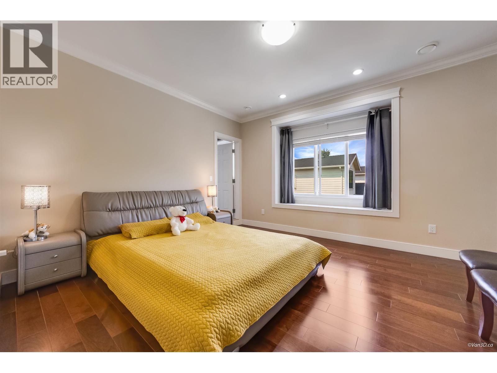6643 Imperial Street Property Photo 14