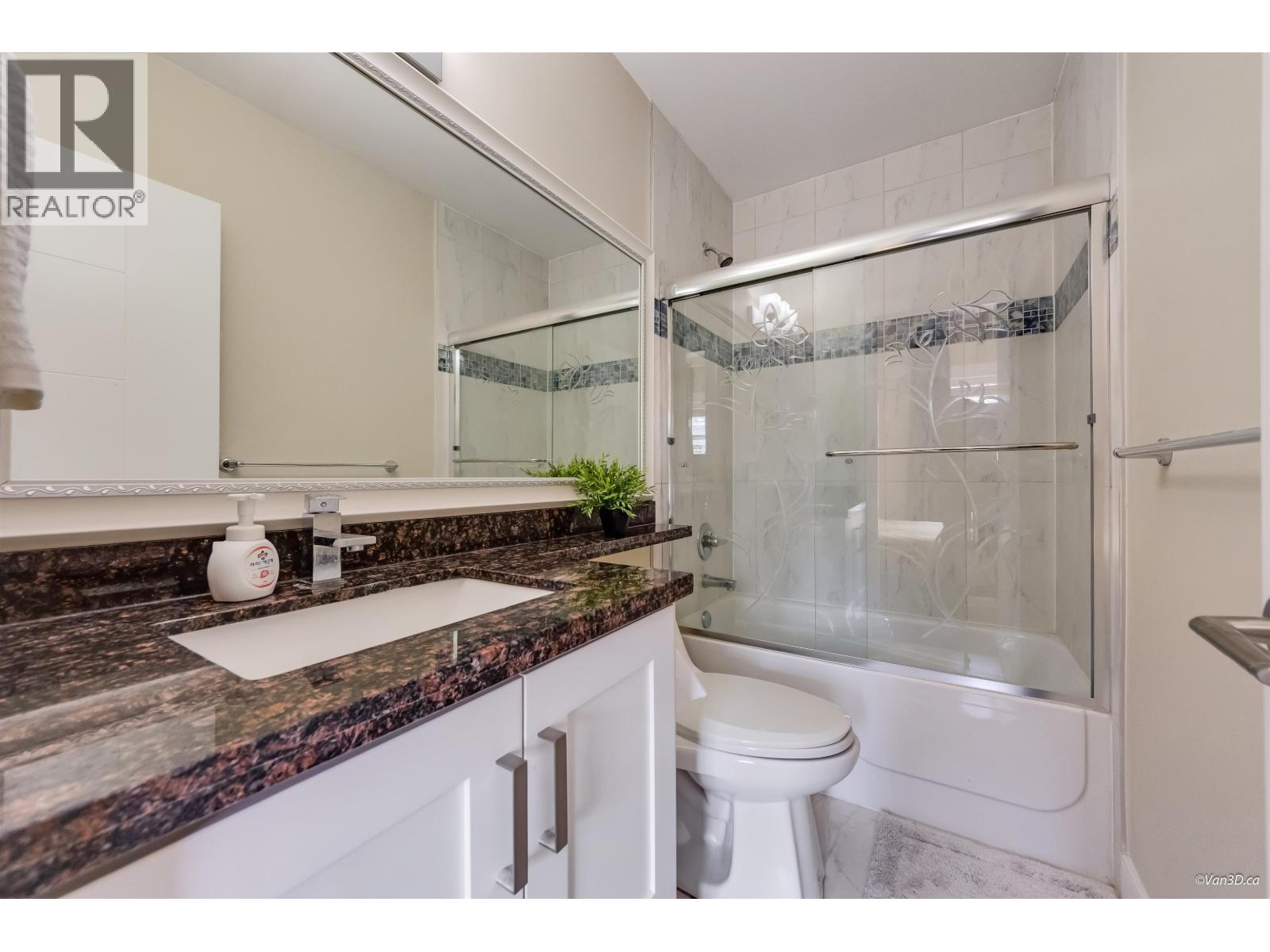 6643 Imperial Street Property Photo 17