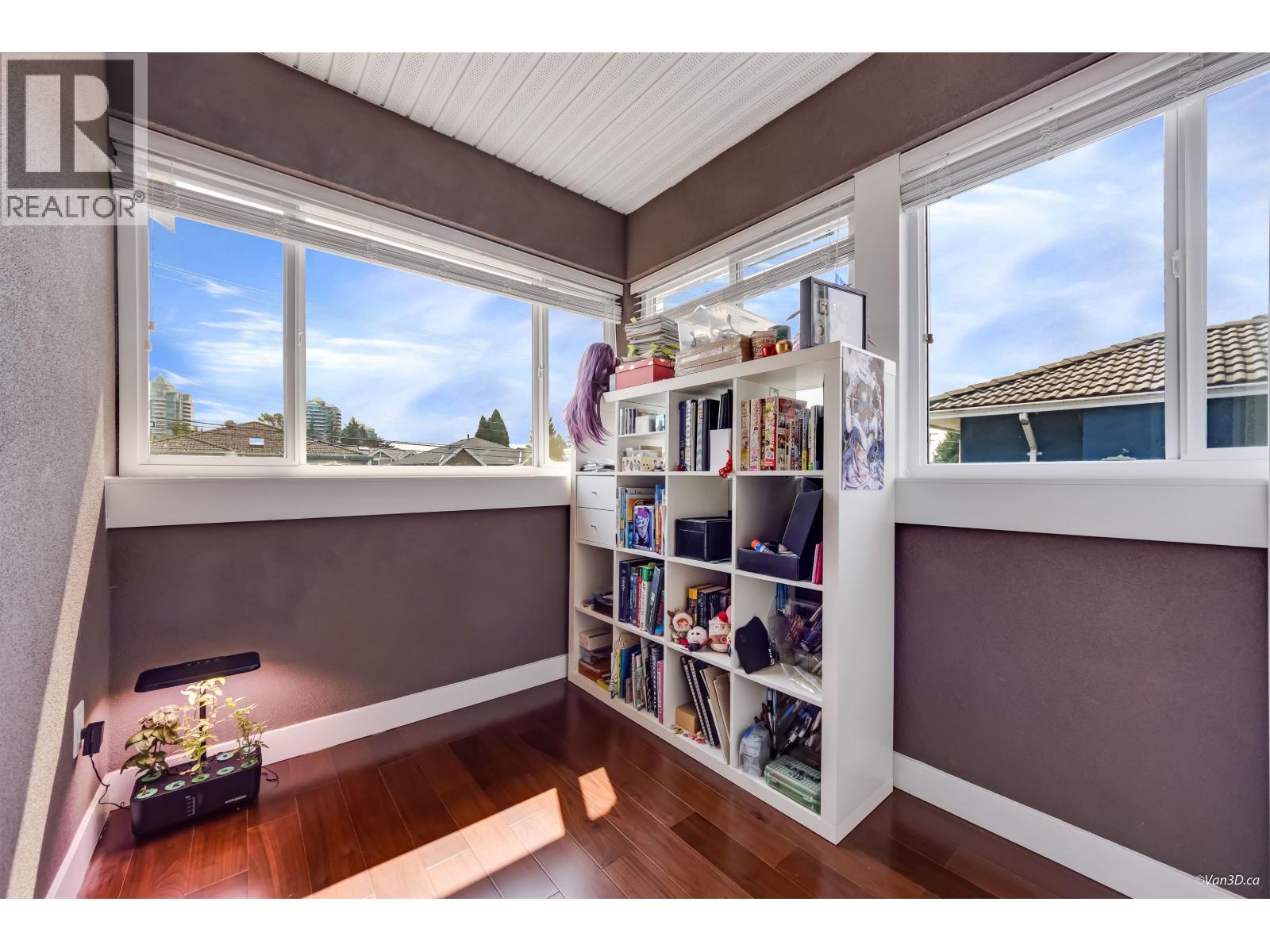 6643 Imperial Street Property Photo 21