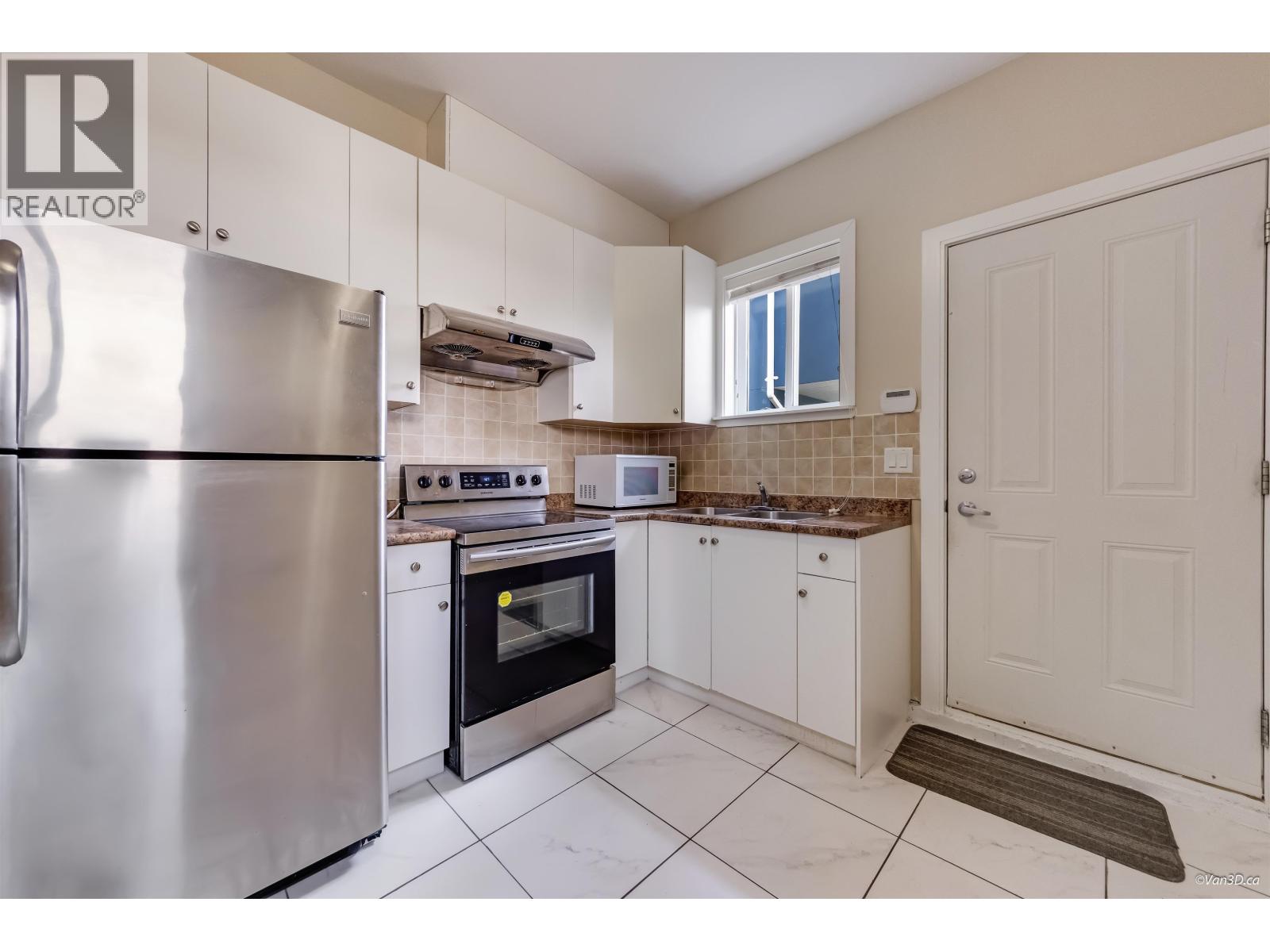 6643 Imperial Street Property Photo 34