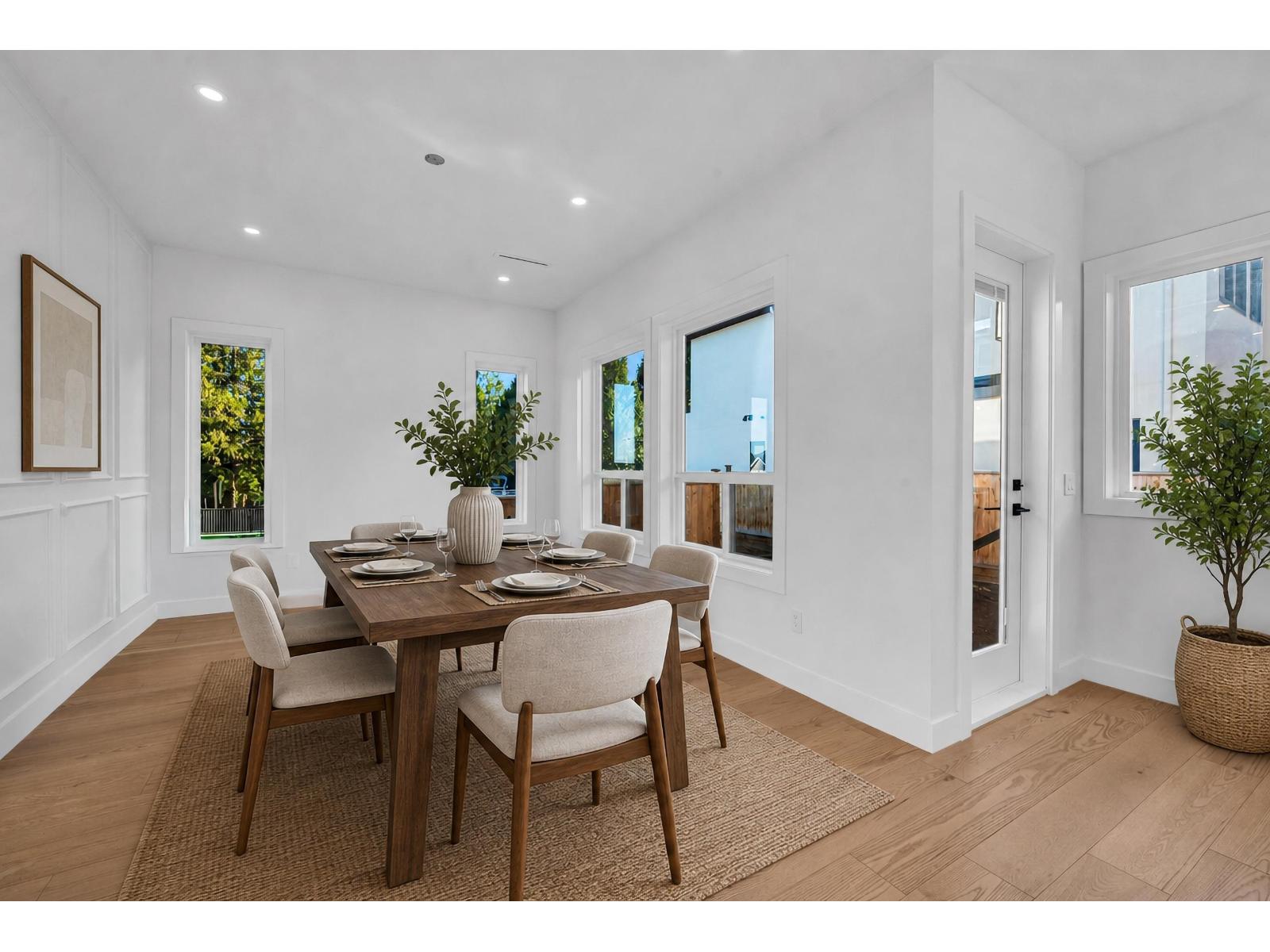 6911 205 Street Property Photo 8