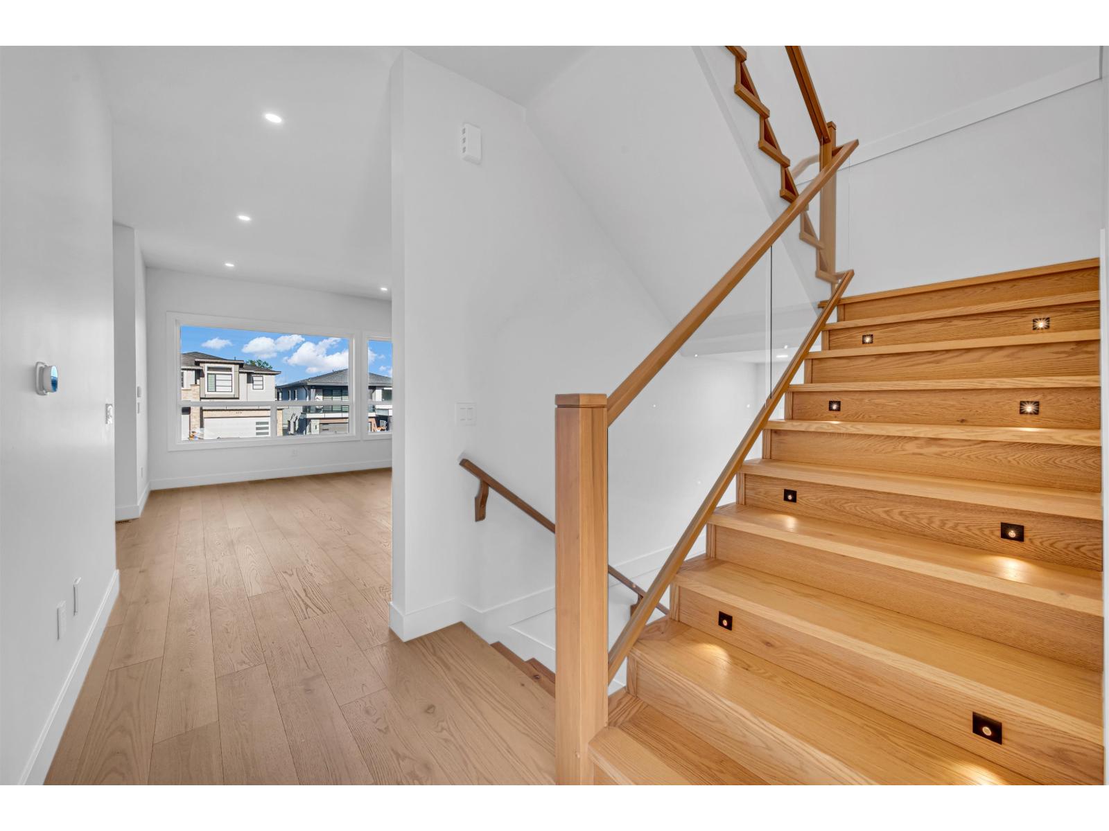 6911 205 Street Property Photo 19