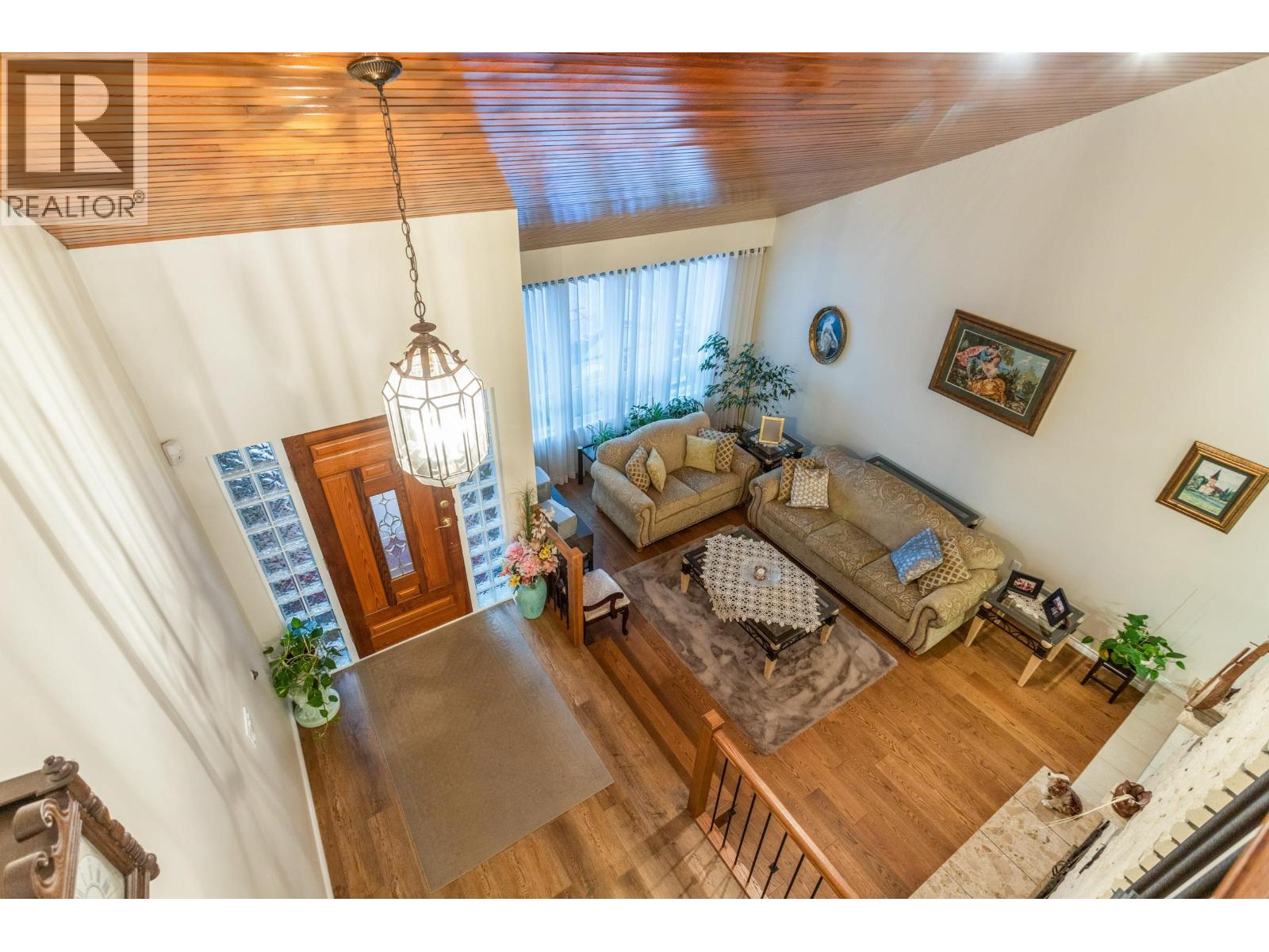 4729 Canada Way Property Photo 12