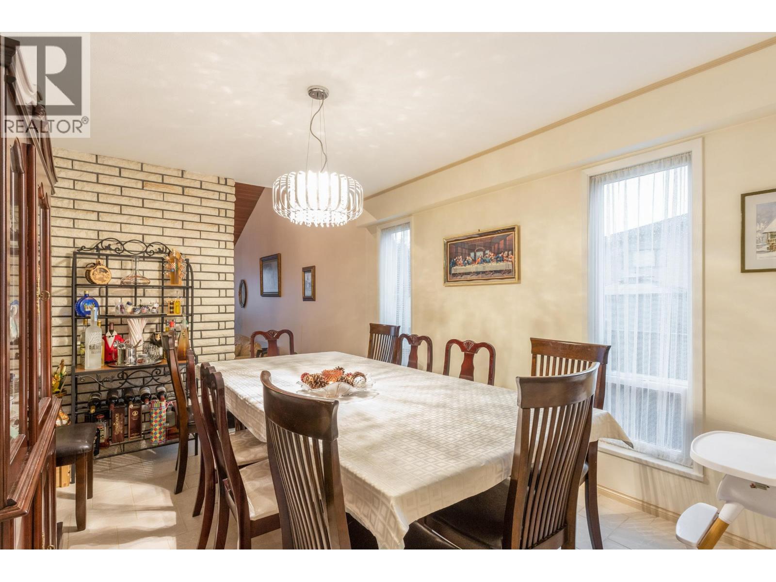 4729 Canada Way Property Photo 17