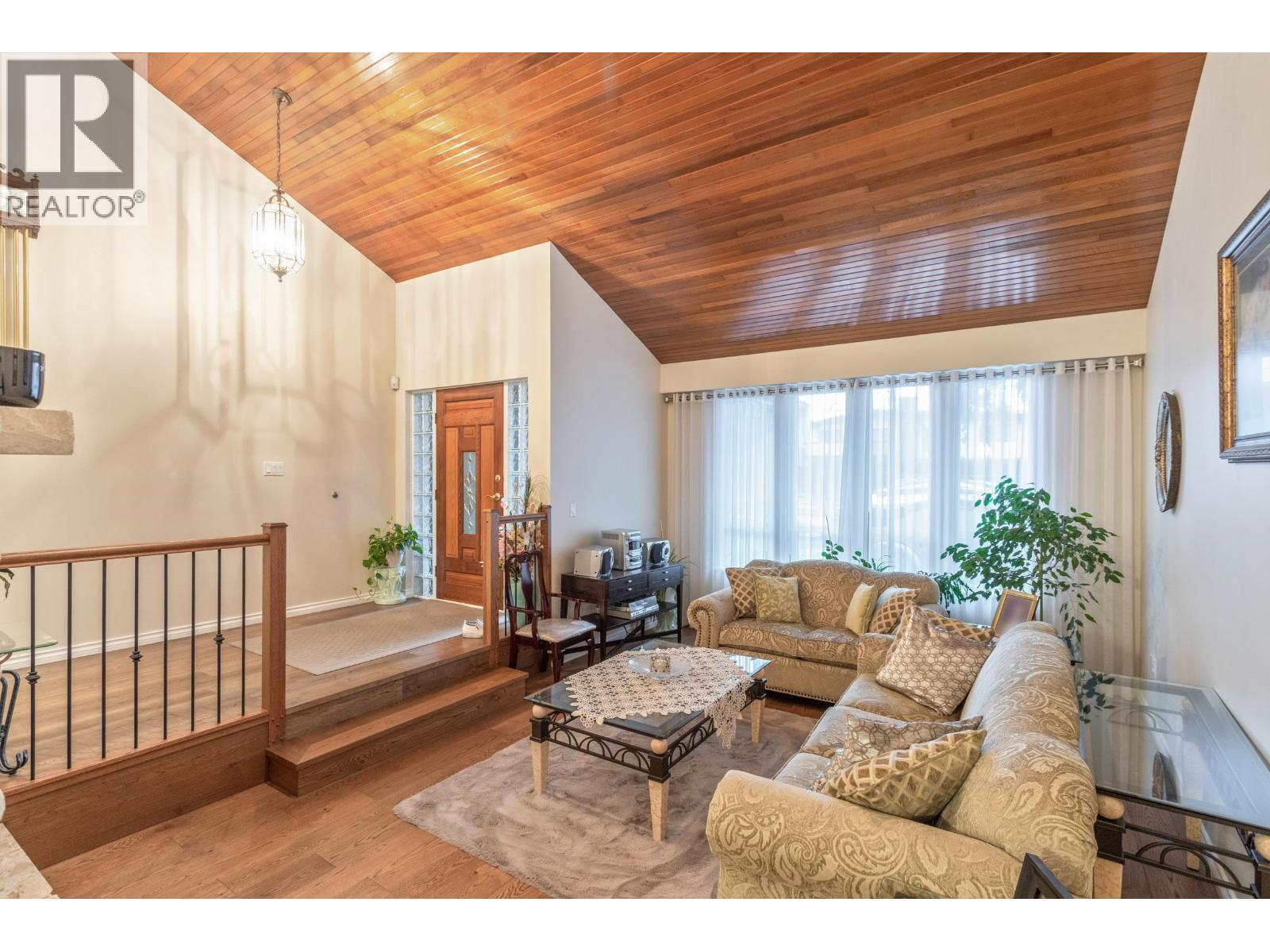 4729 Canada Way Property Photo 23