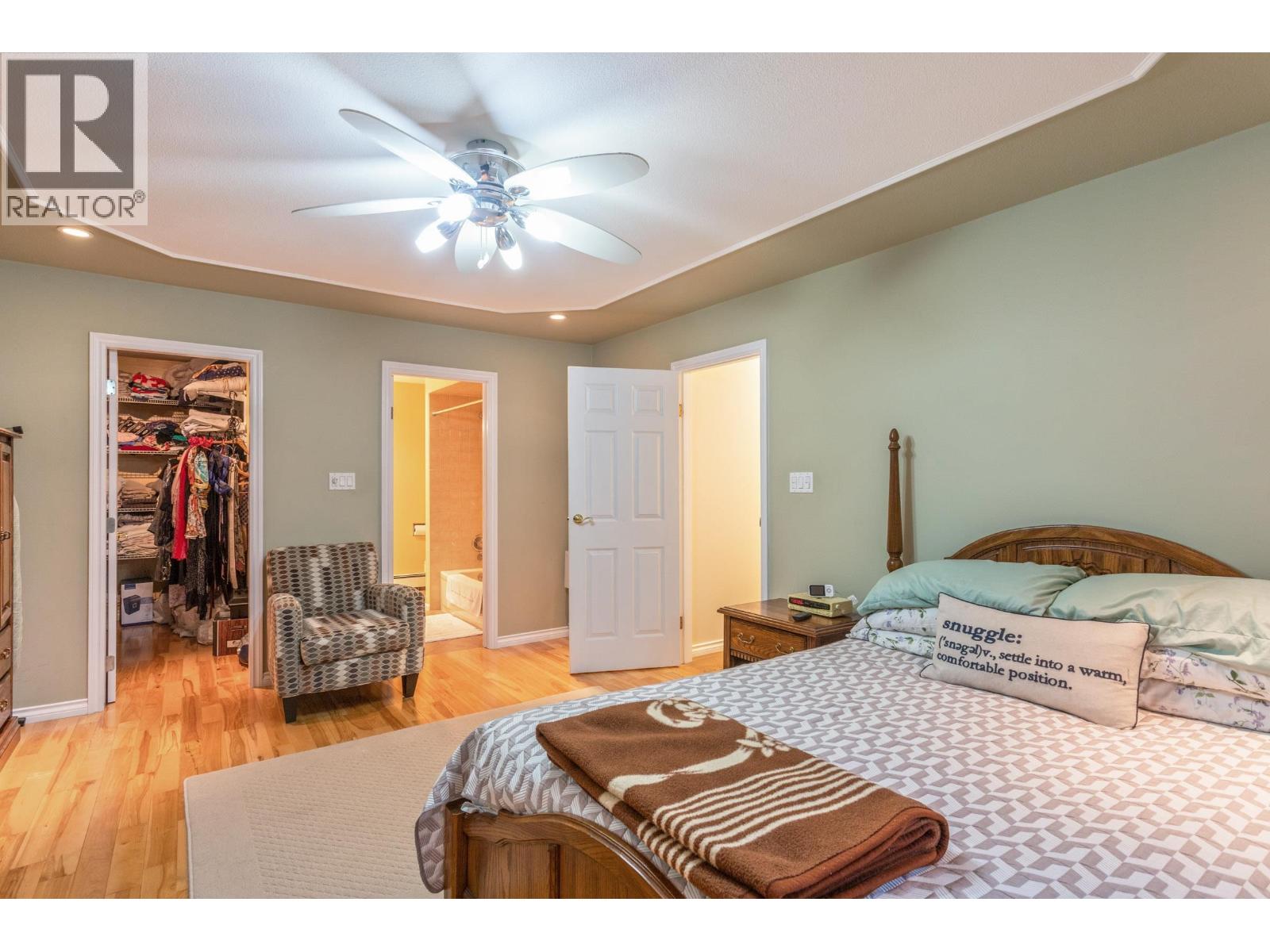 4729 Canada Way Property Photo 27