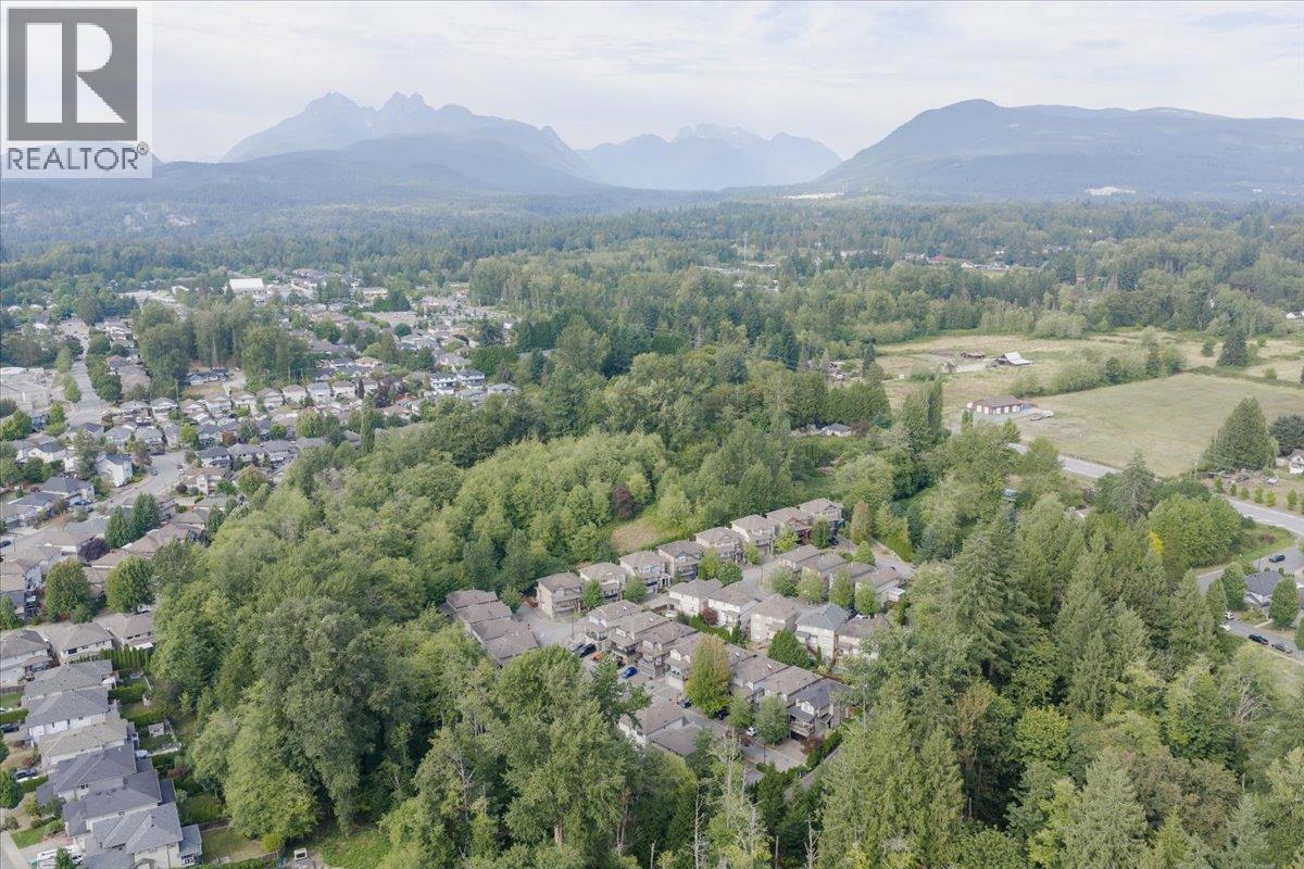 127 23925 116 Avenue Property Photo 37
