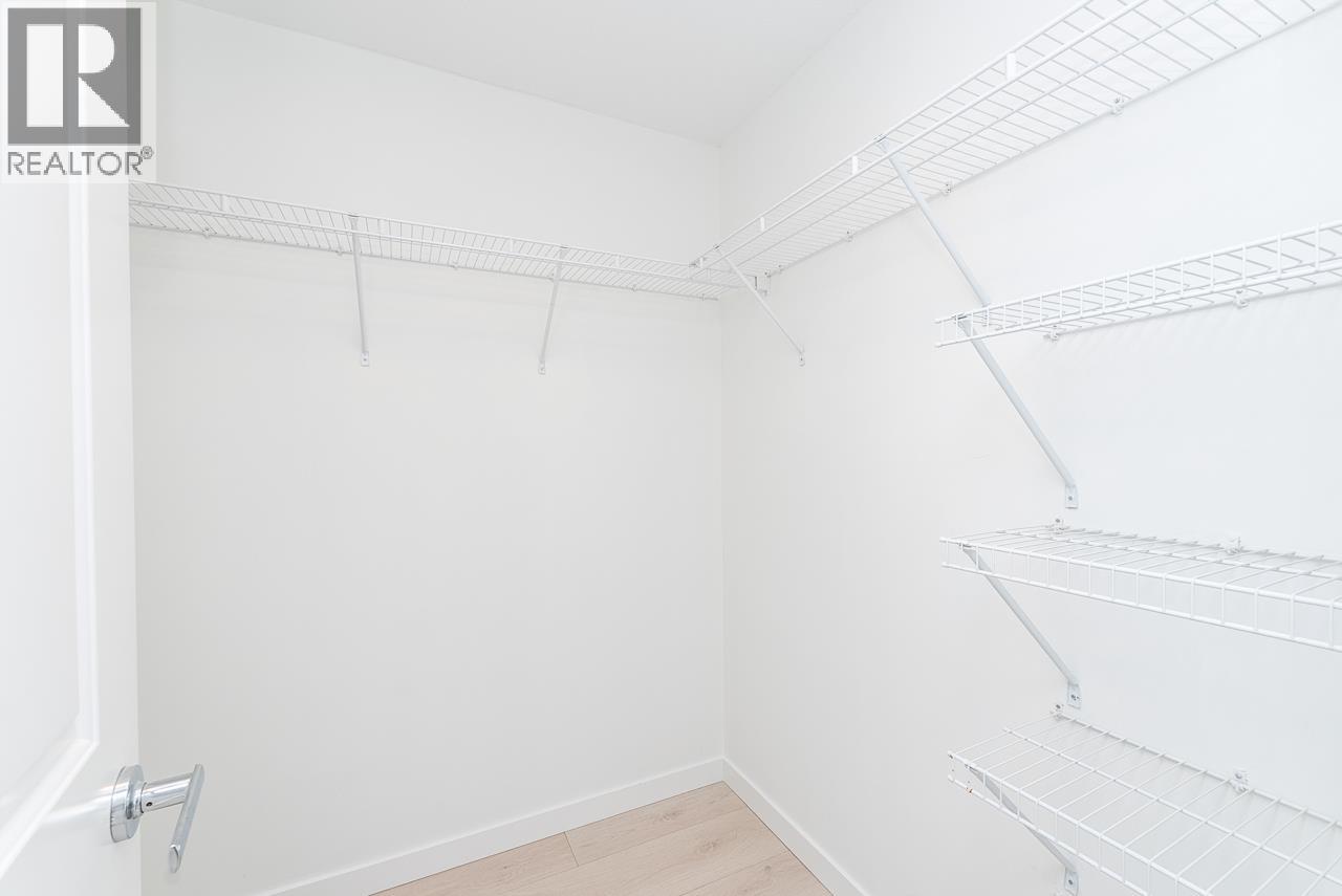 3187 E Kent Avenue North Property Photo 24