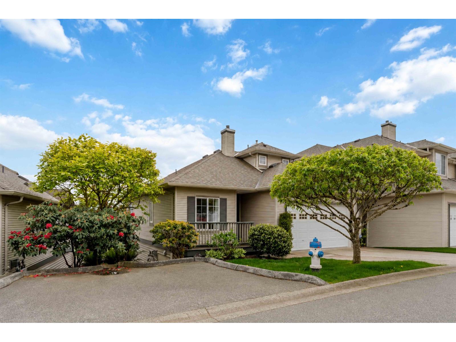 11 2088 WINFIELD DRIVE