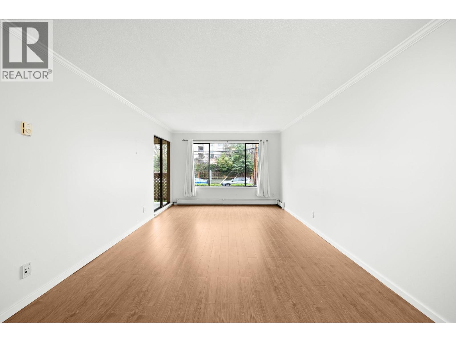 213 436 Seventh Street Property Photo 2