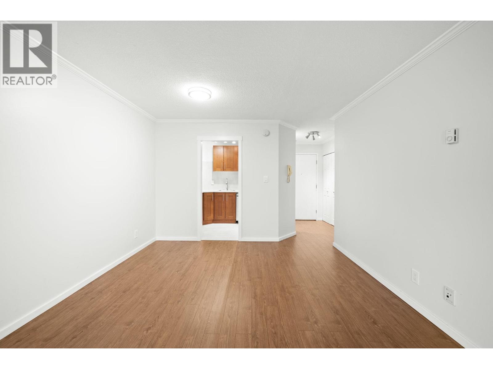 213 436 Seventh Street Property Photo 12