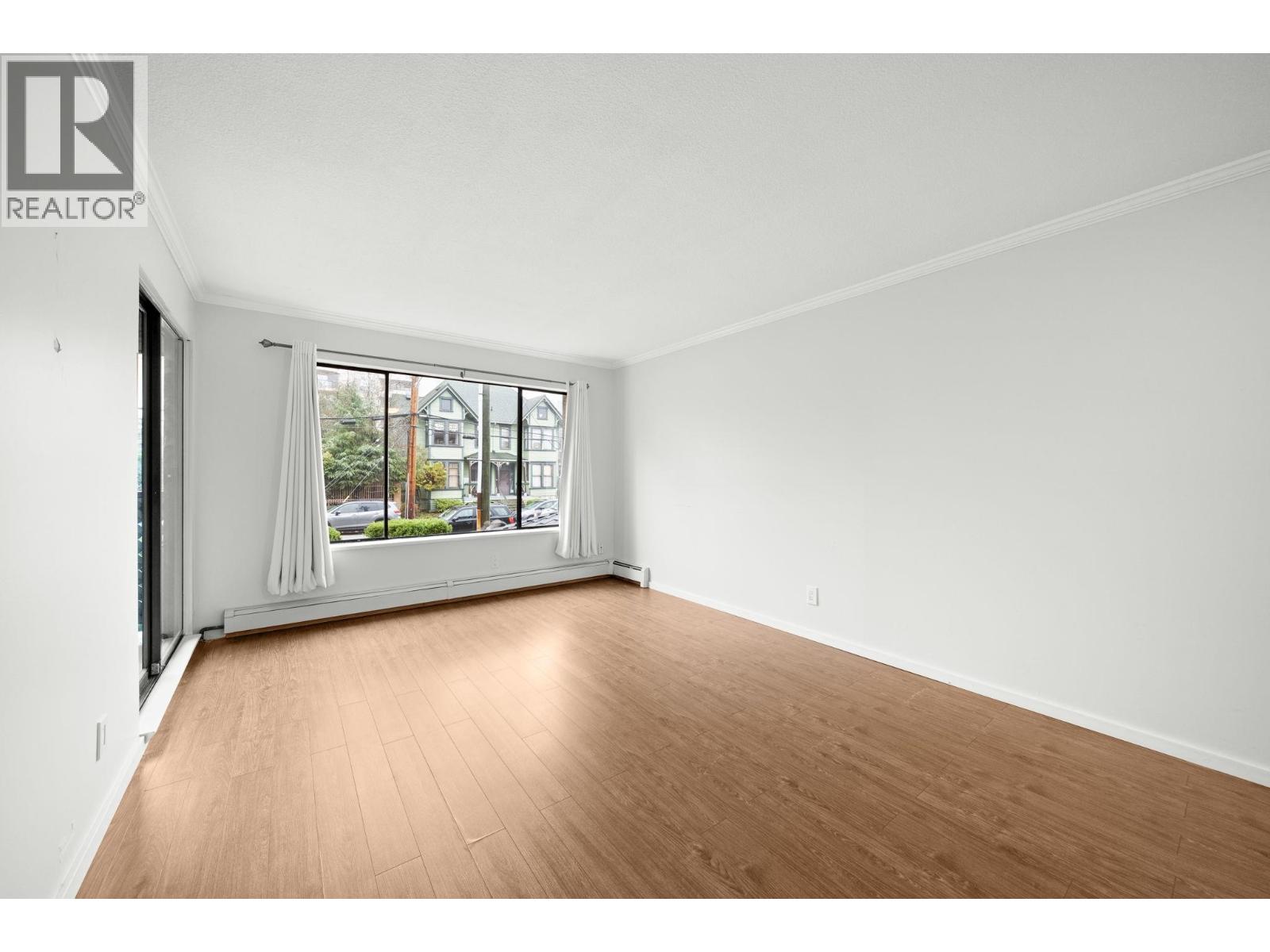213 436 Seventh Street Property Photo 13